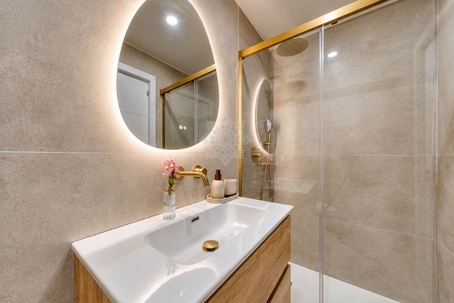 Apartamento en Nueva Andalucia, Marbella