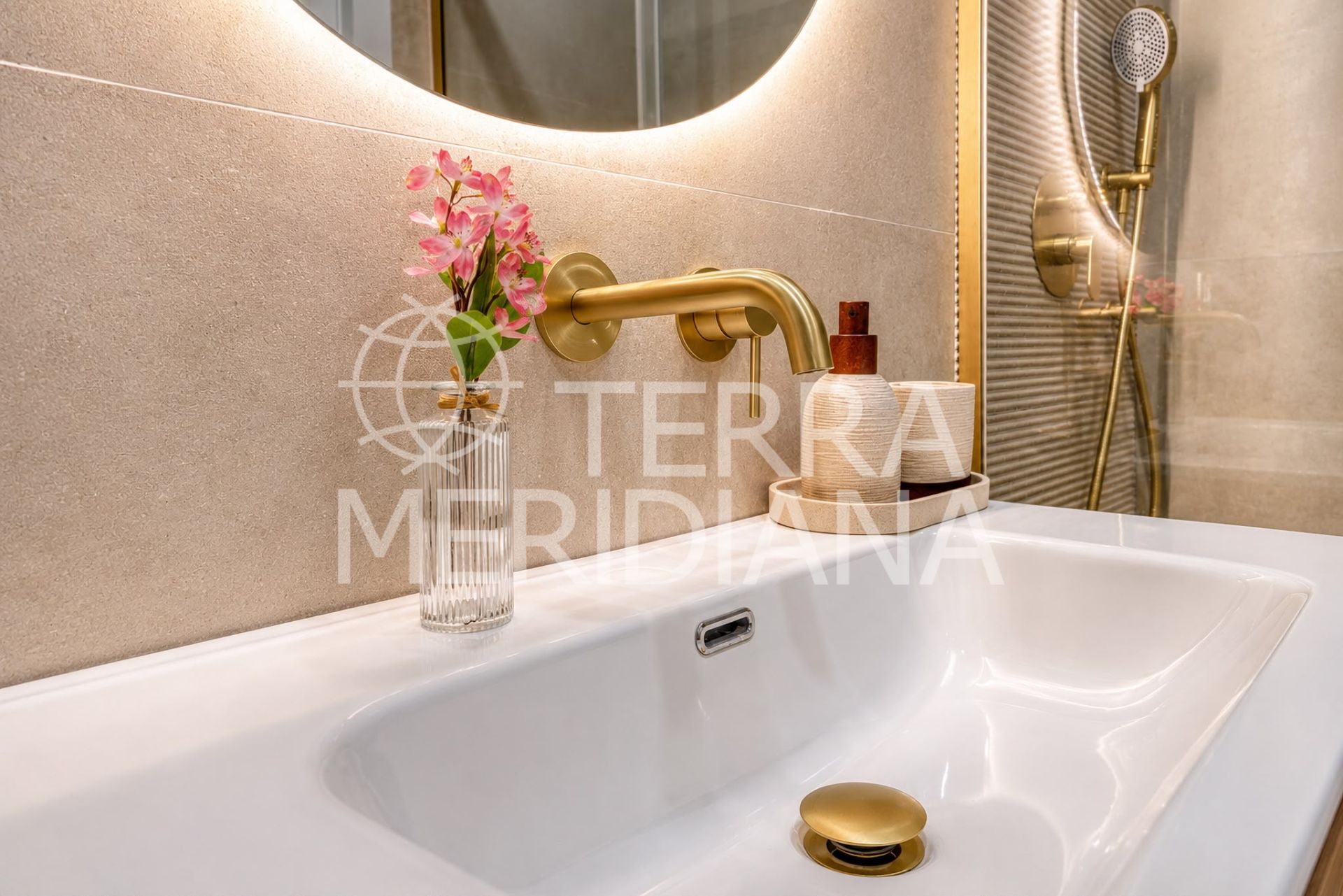 Apartment in Nueva Andalucia, Marbella