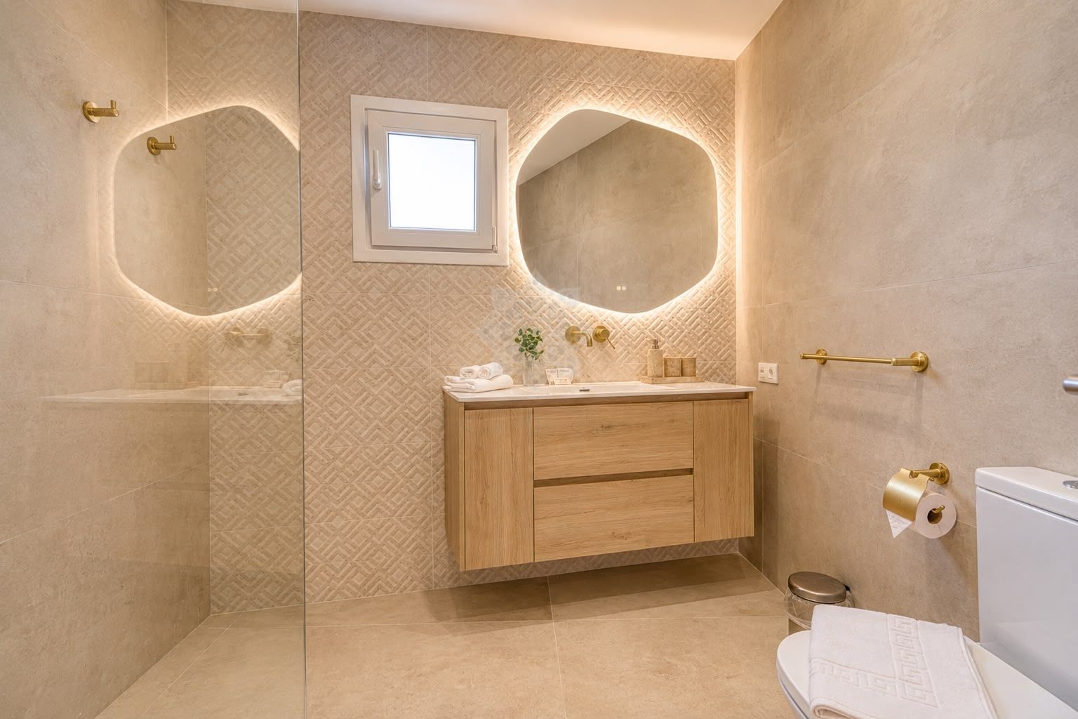 Apartamento en Nueva Andalucia, Marbella