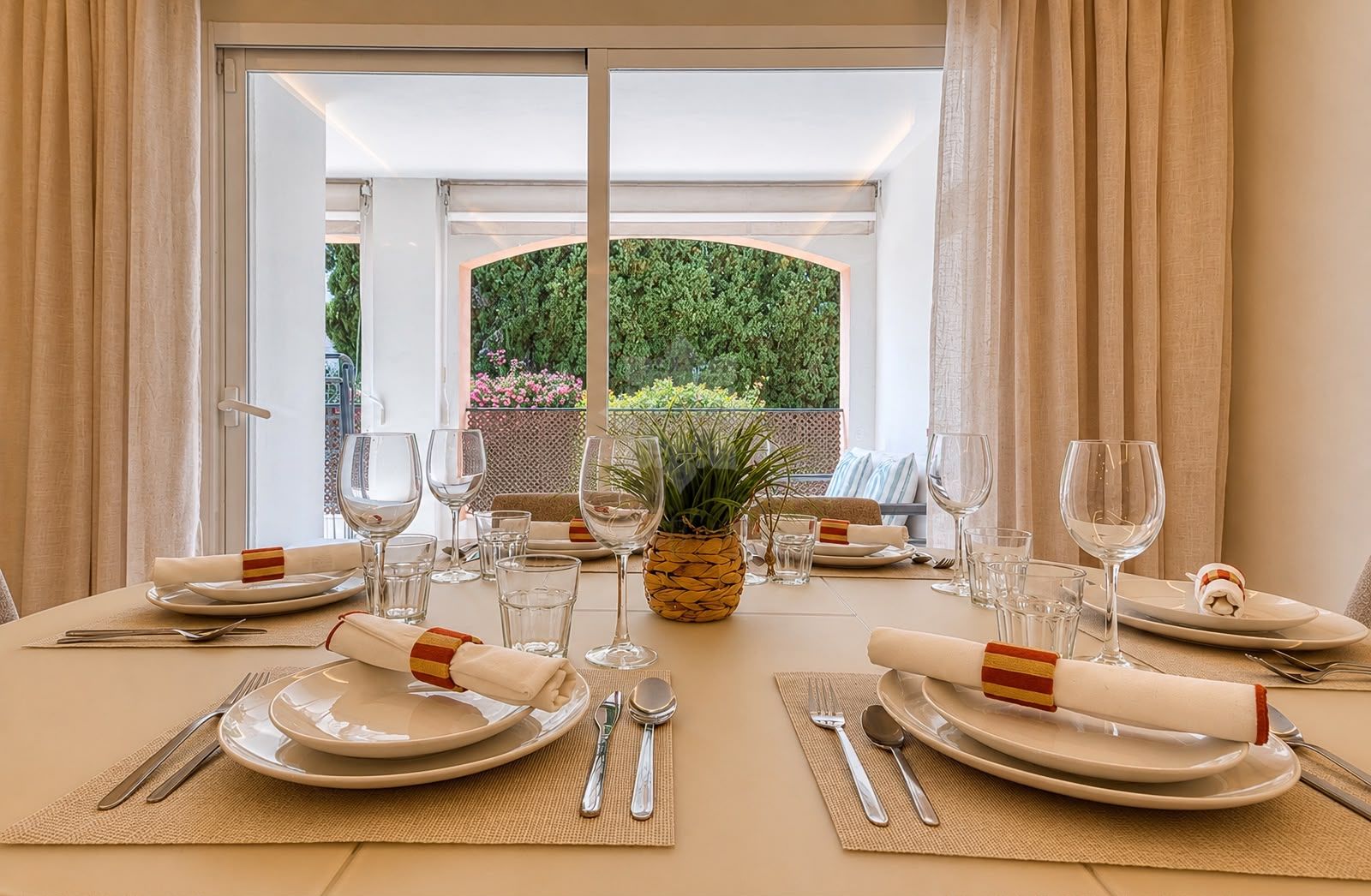Apartamento en Nueva Andalucia, Marbella