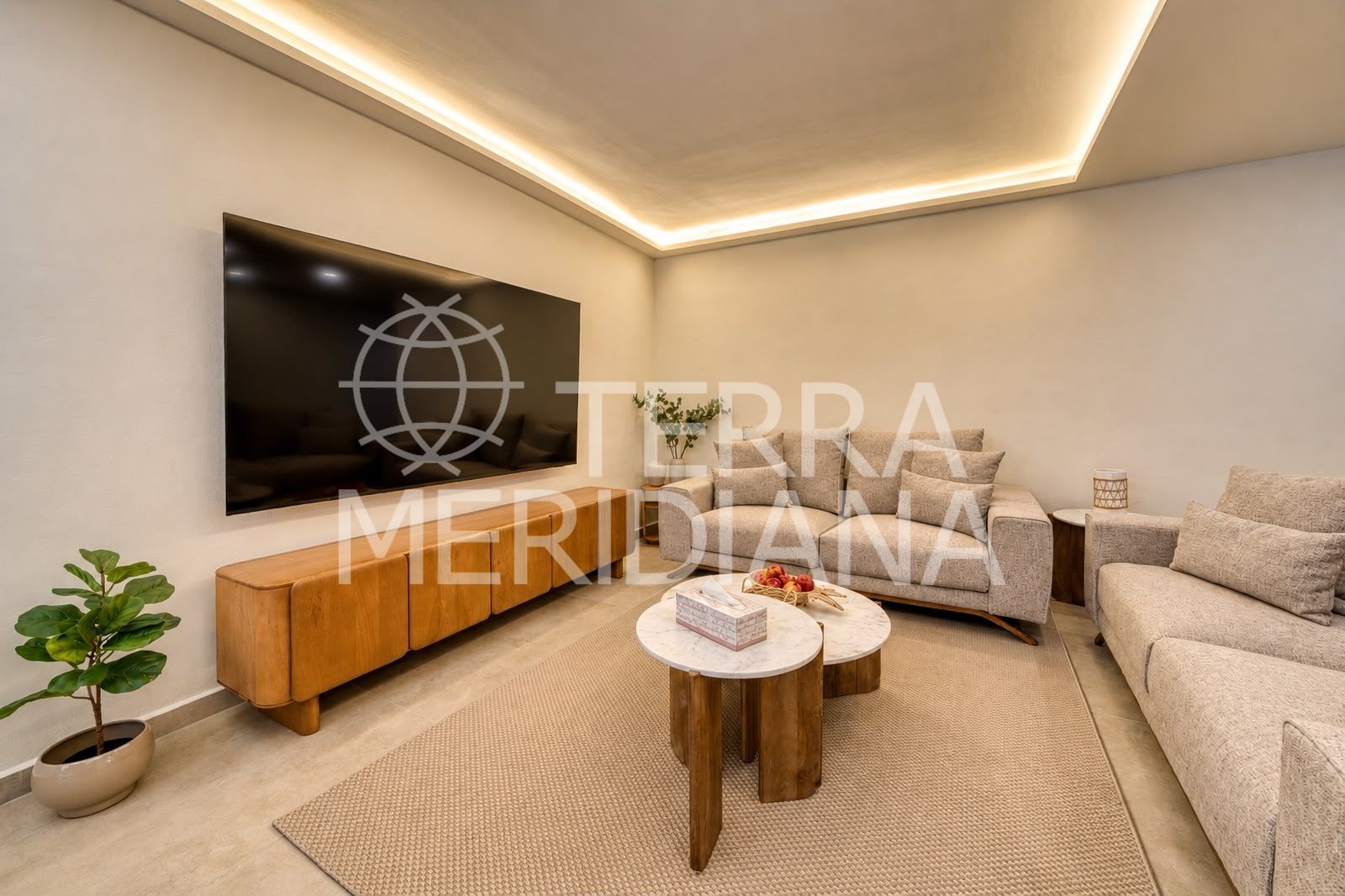 Apartment in Nueva Andalucia, Marbella