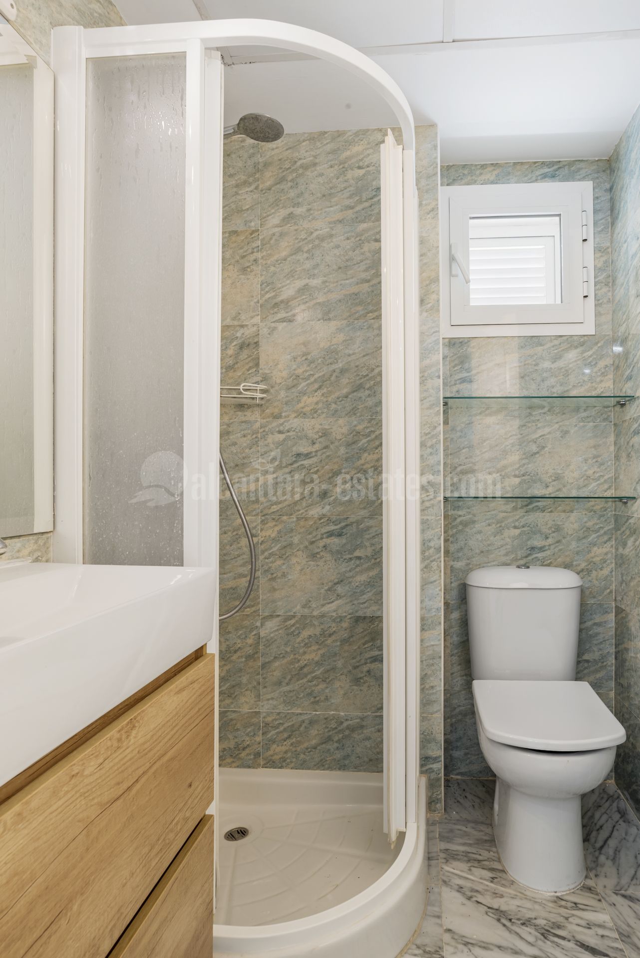 Ground Floor Apartment in Bahia de Marbella, Marbella