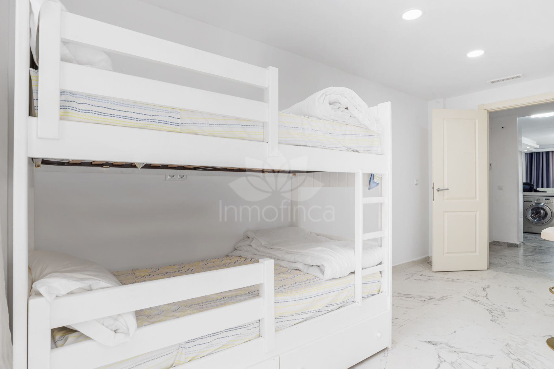 Ground Floor Apartment in Las Brisas, Marbella