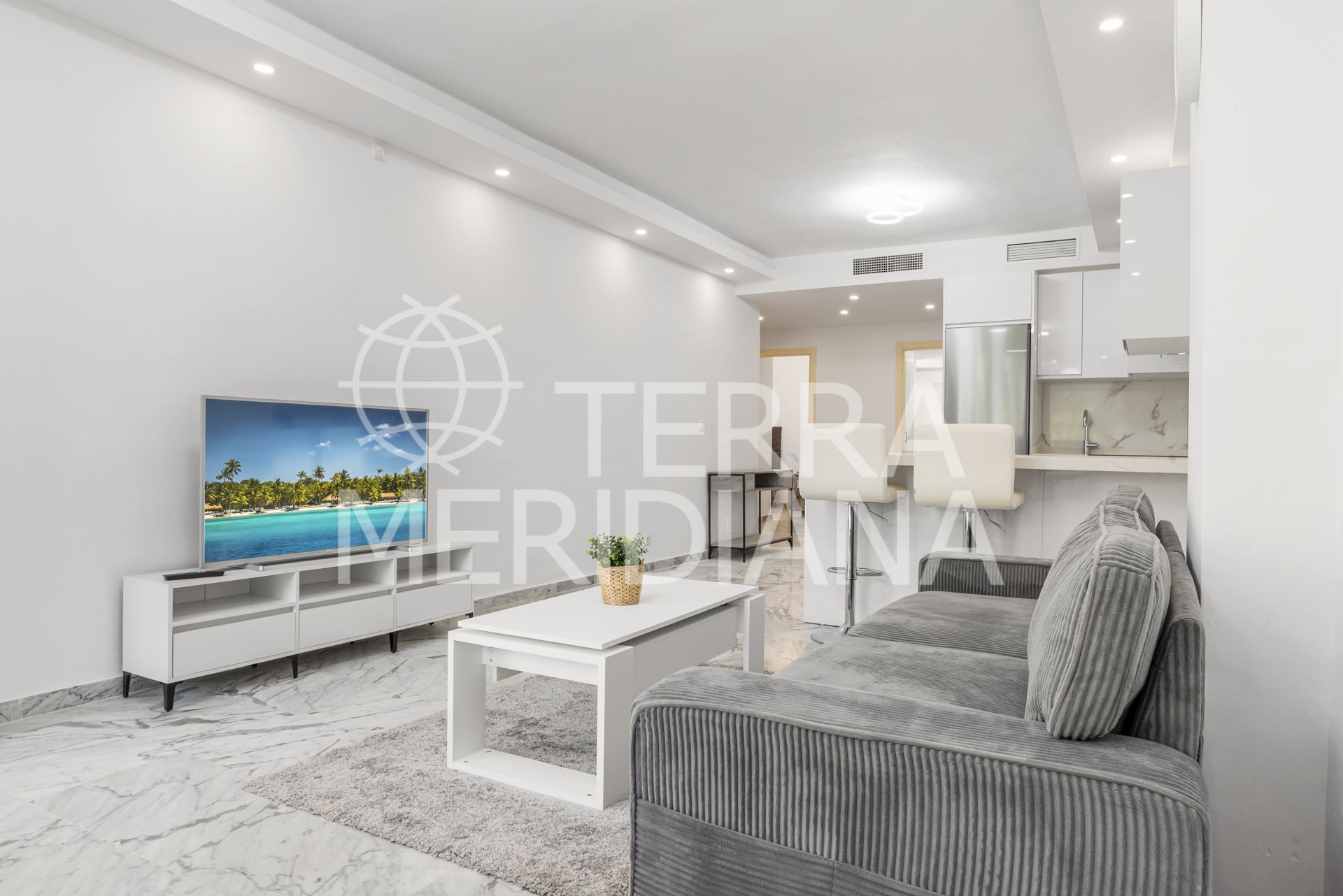 Ground Floor Apartment in Las Brisas, Marbella