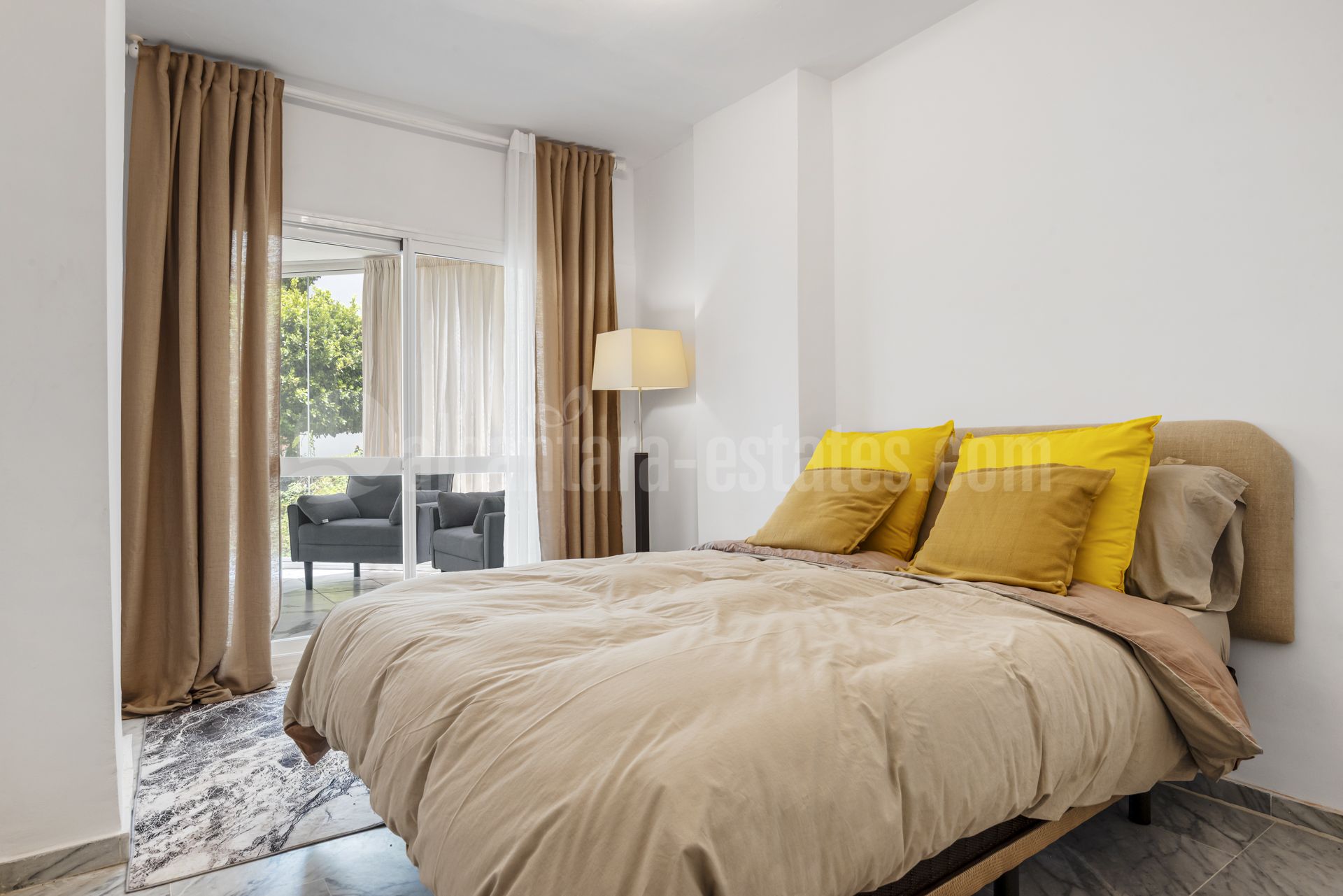 Ground Floor Apartment in Bahia de Marbella, Marbella