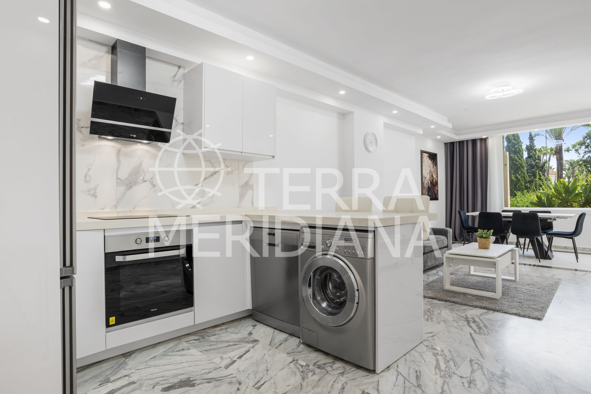Ground Floor Apartment in Las Brisas, Marbella