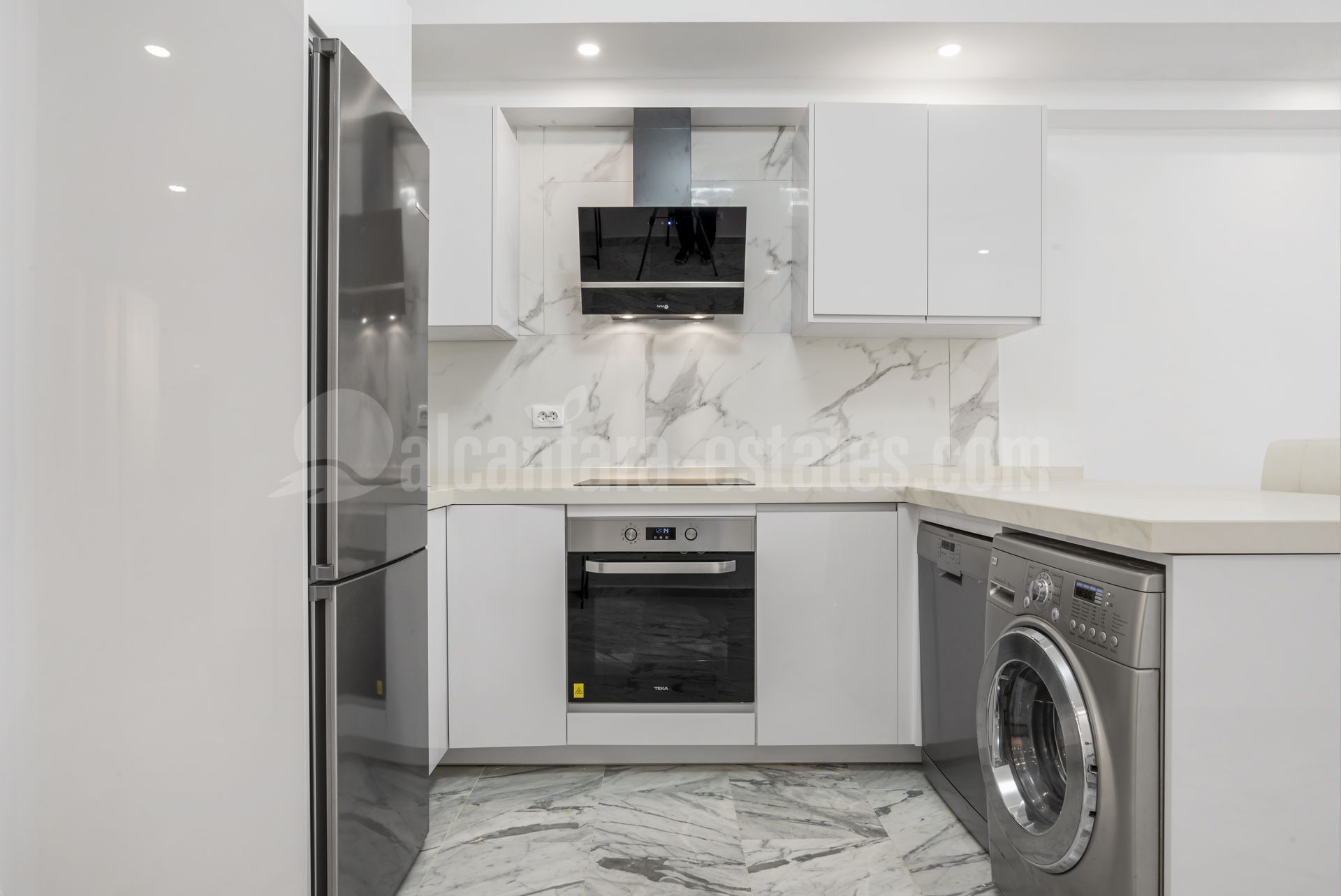 Ground Floor Apartment in Bahia de Marbella, Marbella