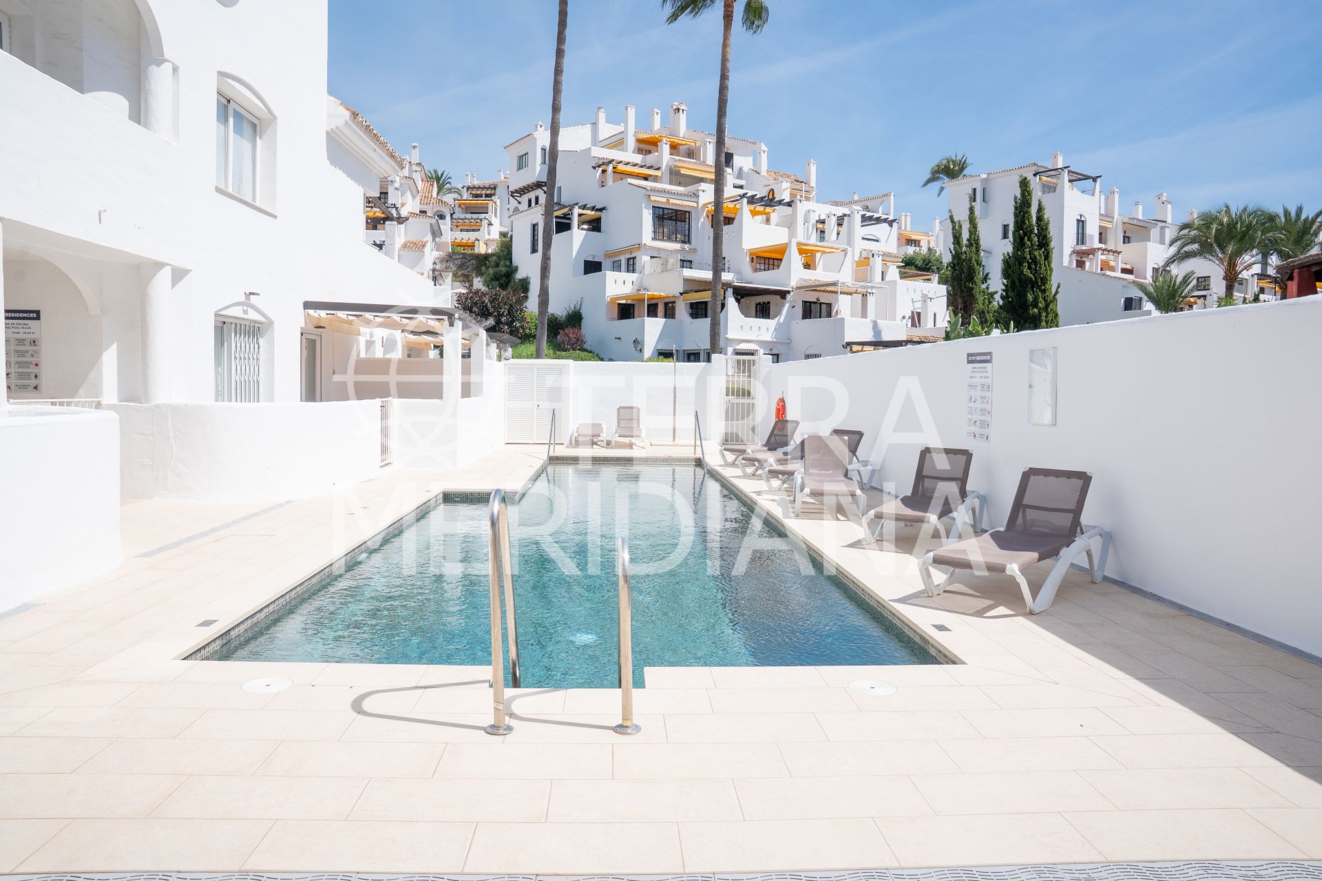 Duplex in Nueva Andalucia, Marbella
