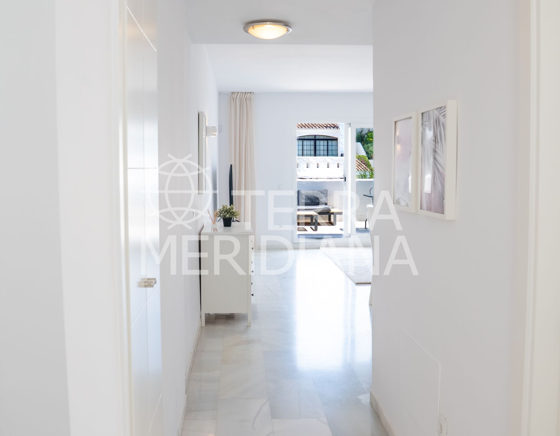 Duplex in Nueva Andalucia, Marbella