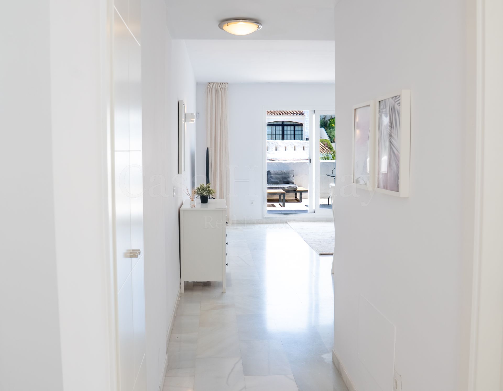 Duplex in Nueva Andalucia, Marbella