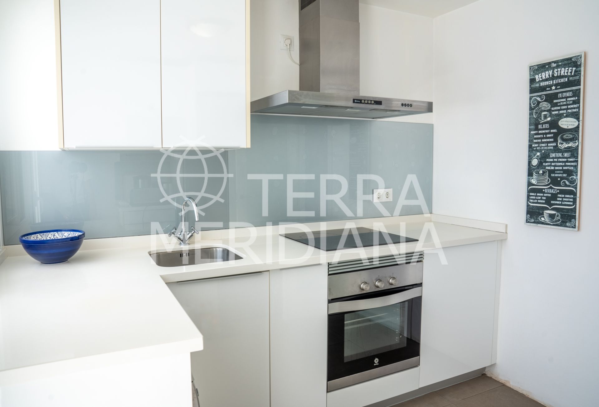 Duplex in Nueva Andalucia, Marbella