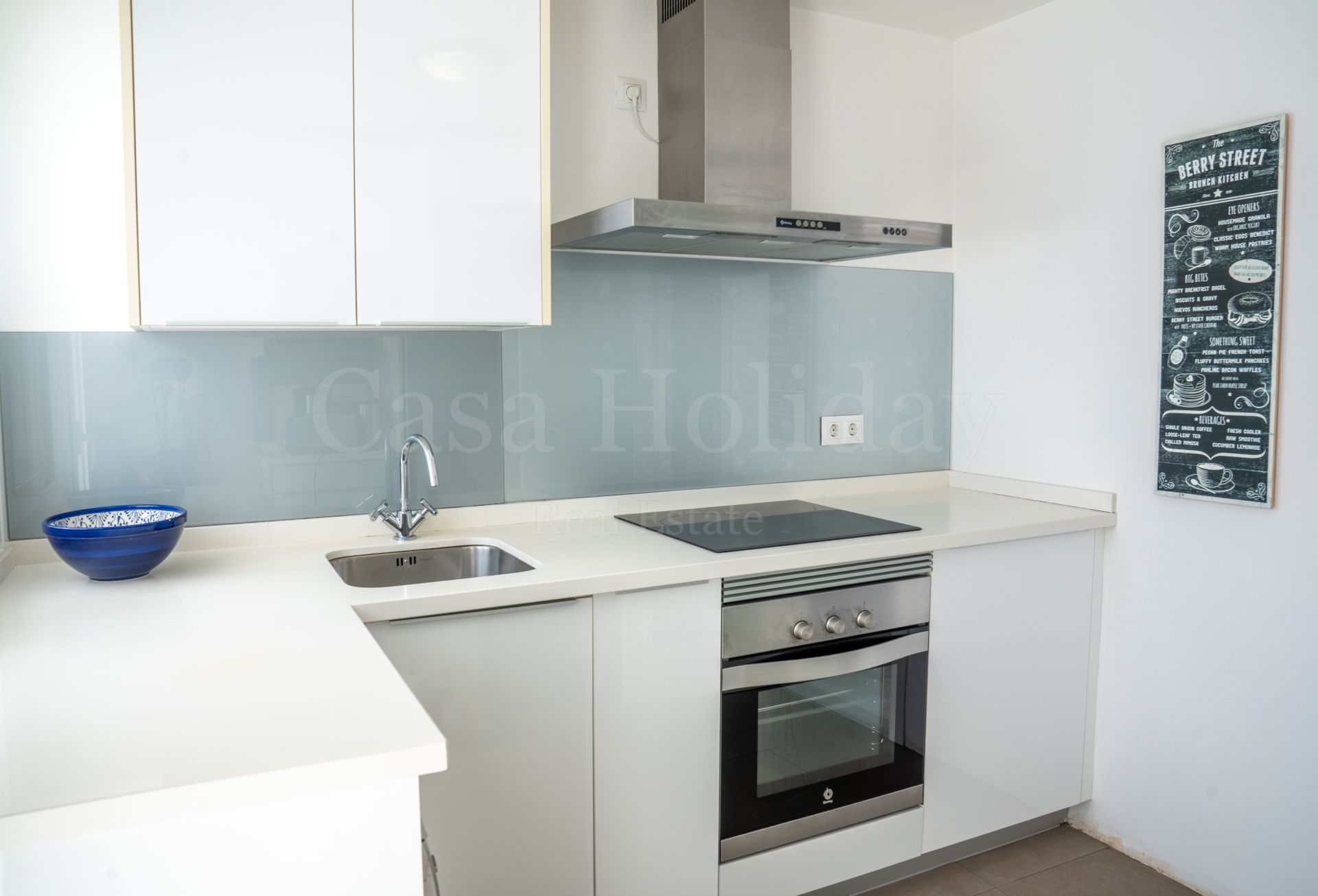 Duplex in Nueva Andalucia, Marbella