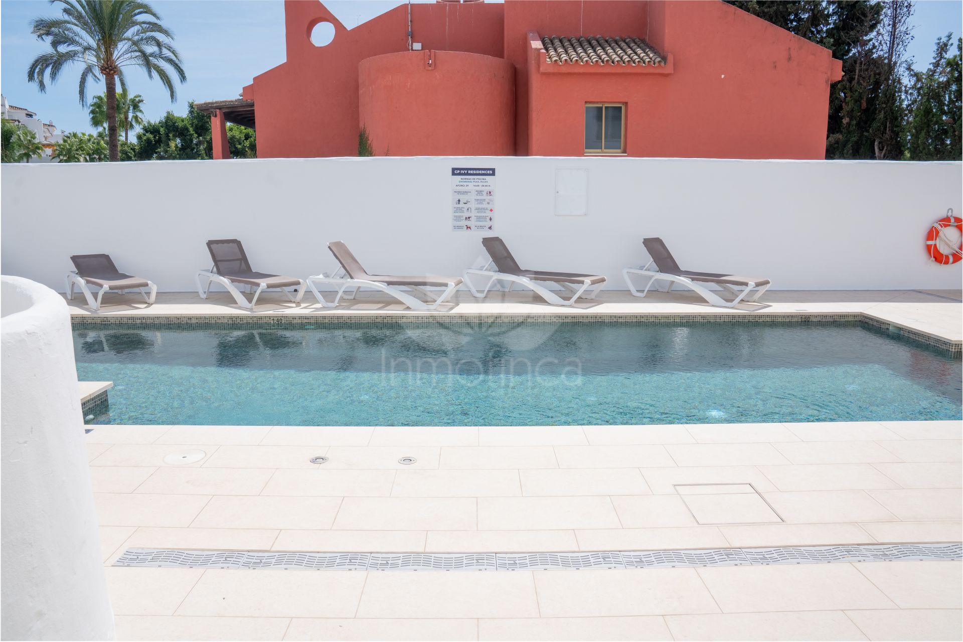 Duplex in Nueva Andalucia, Marbella
