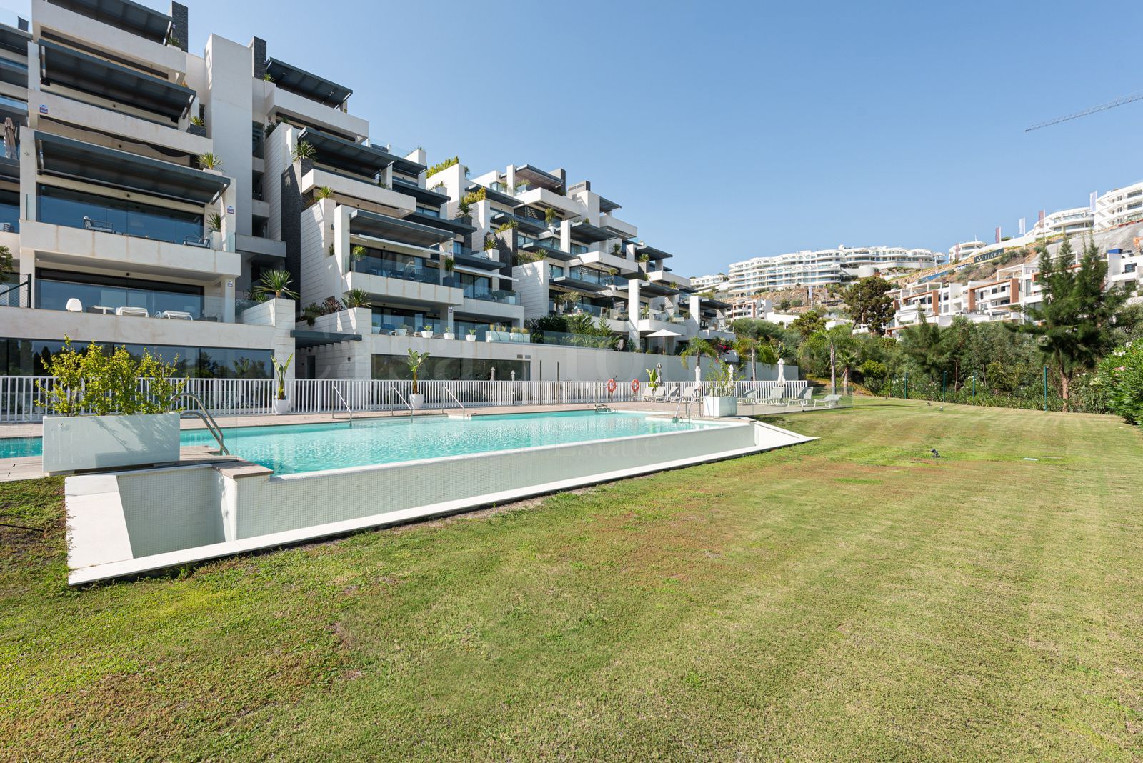 Ground Floor Apartment in La Quinta, Benahavis