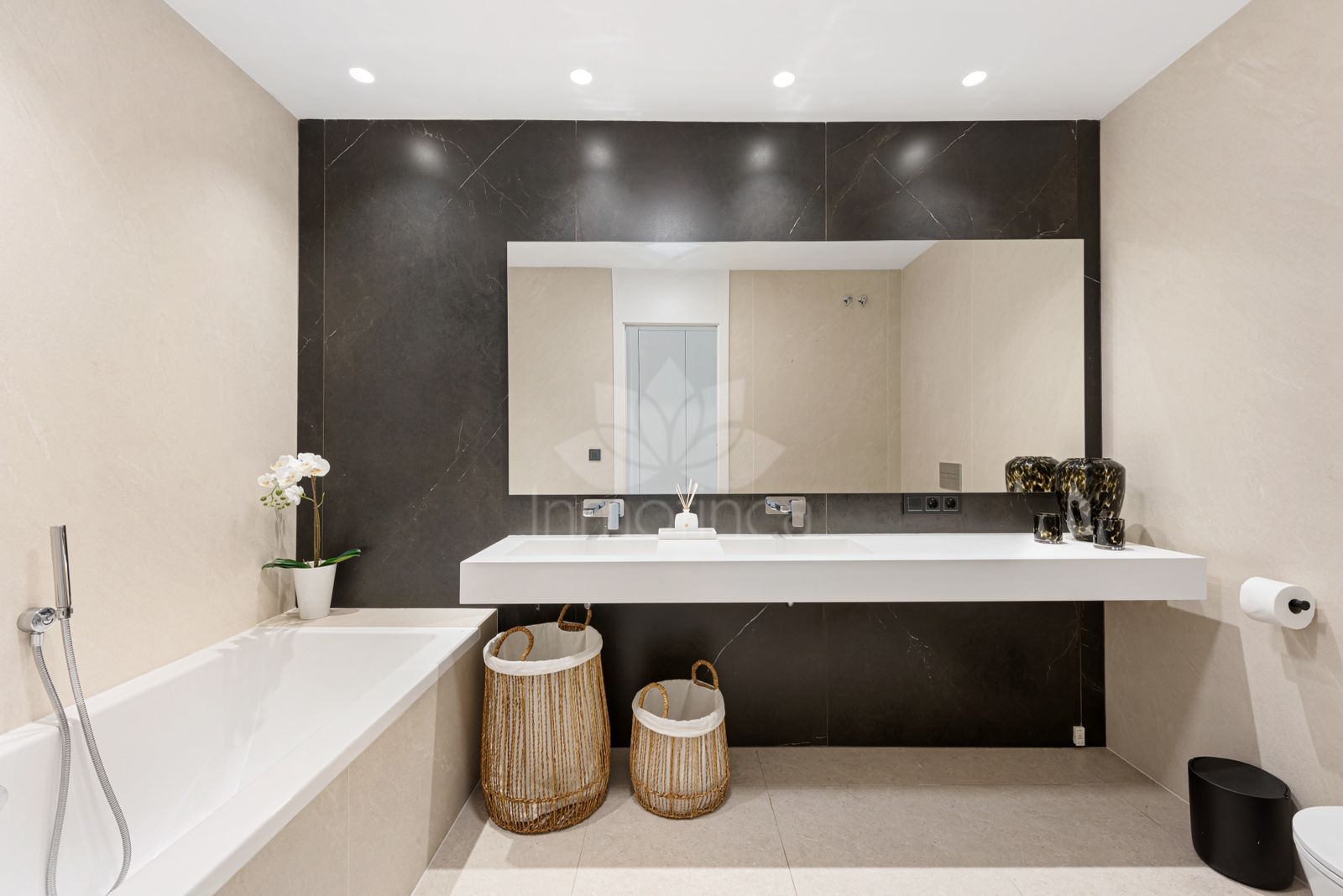 Ground Floor Apartment in La Quinta, Benahavis