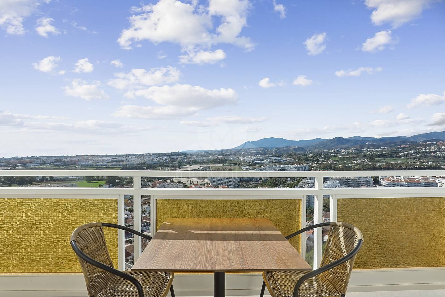 Apartment in Nueva Andalucia, Marbella