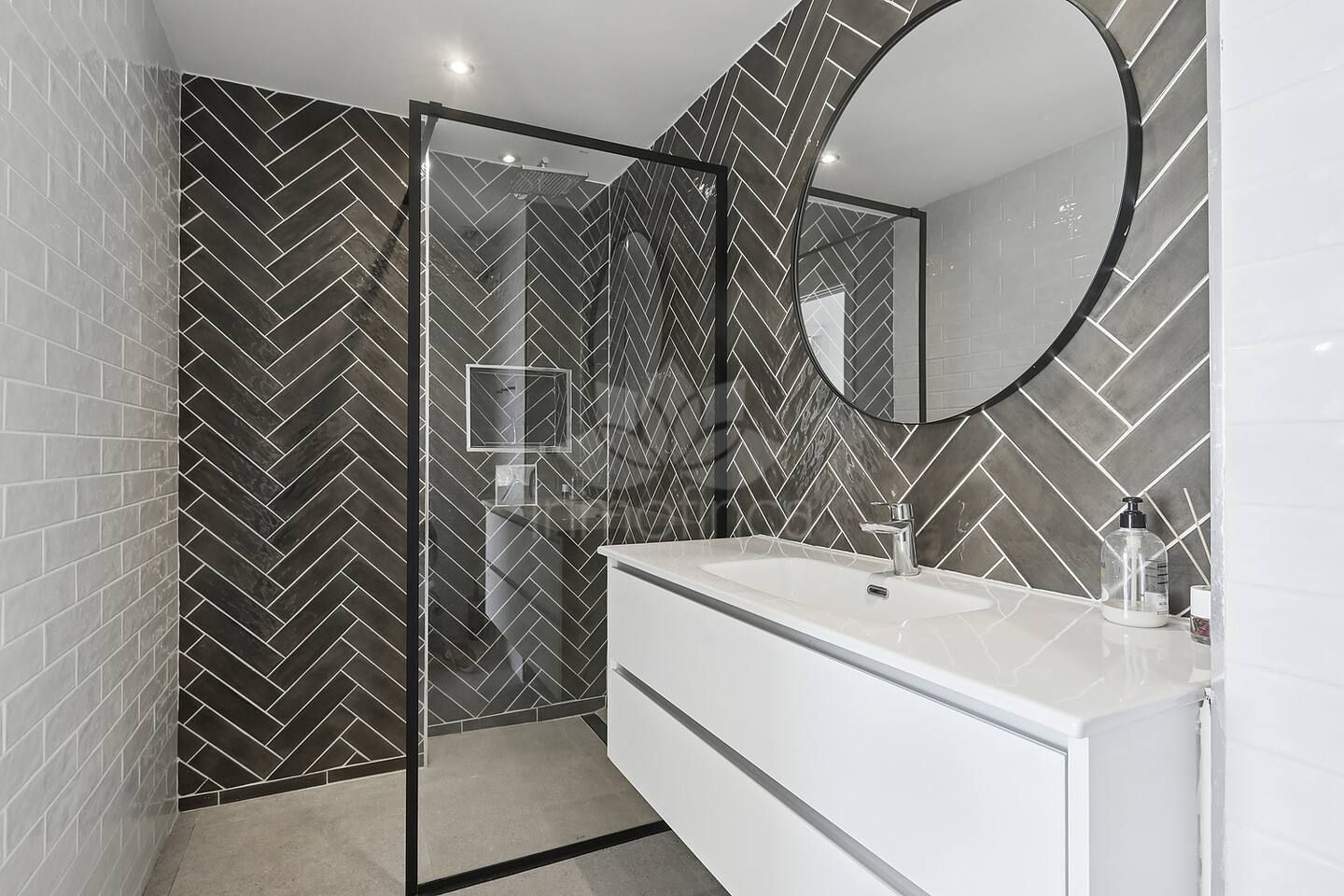 Apartment in Nueva Andalucia, Marbella