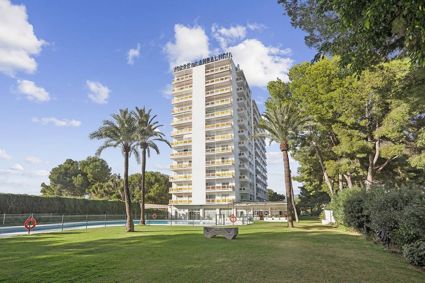 Apartamento en Nueva Andalucia, Marbella