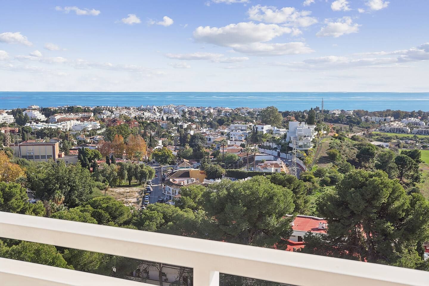 Apartamento en Nueva Andalucia, Marbella