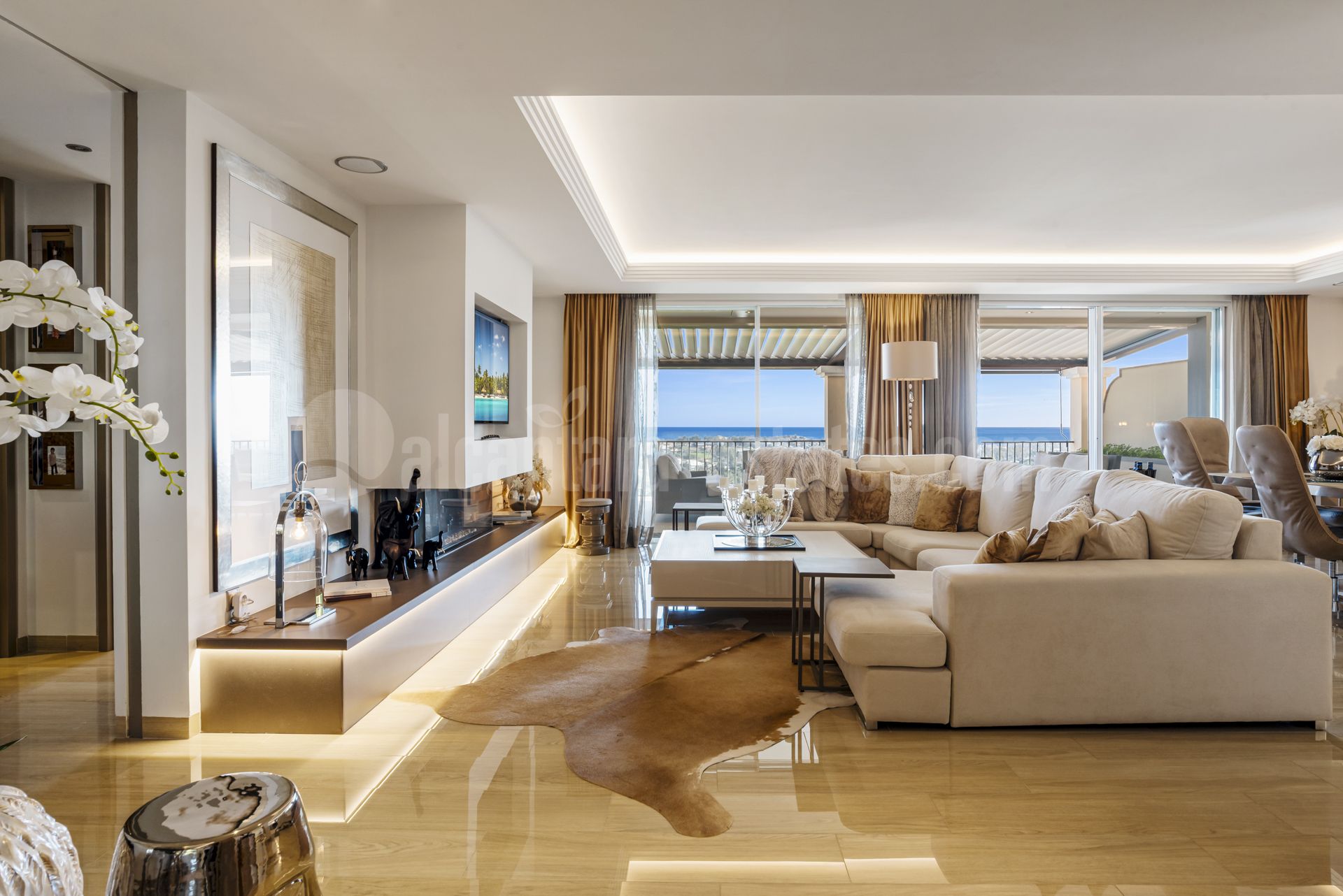 Atico Duplex en Los Almendros, Benahavis