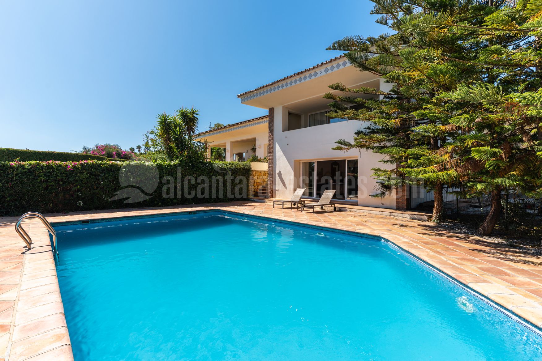 Villa in Benahavis