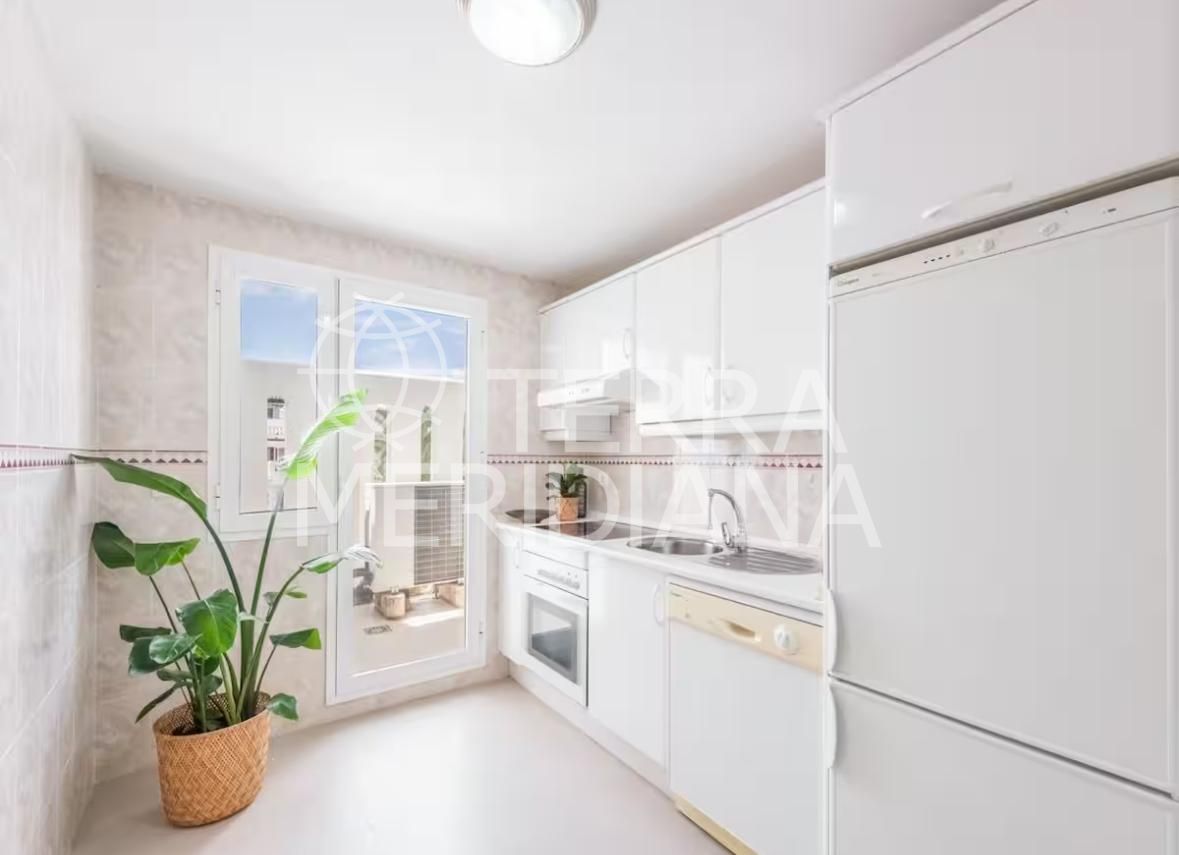Penthouse in Los Naranjos de Marbella, Marbella