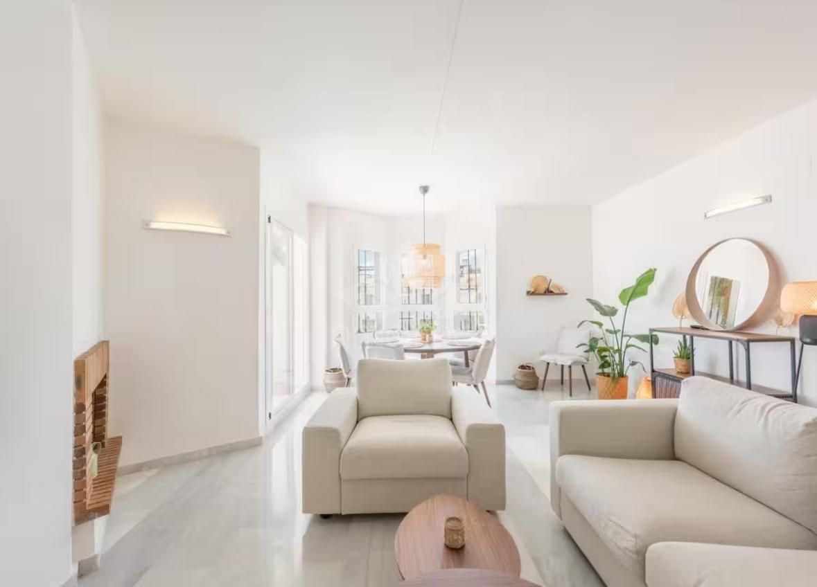 Penthouse in Los Naranjos de Marbella, Marbella