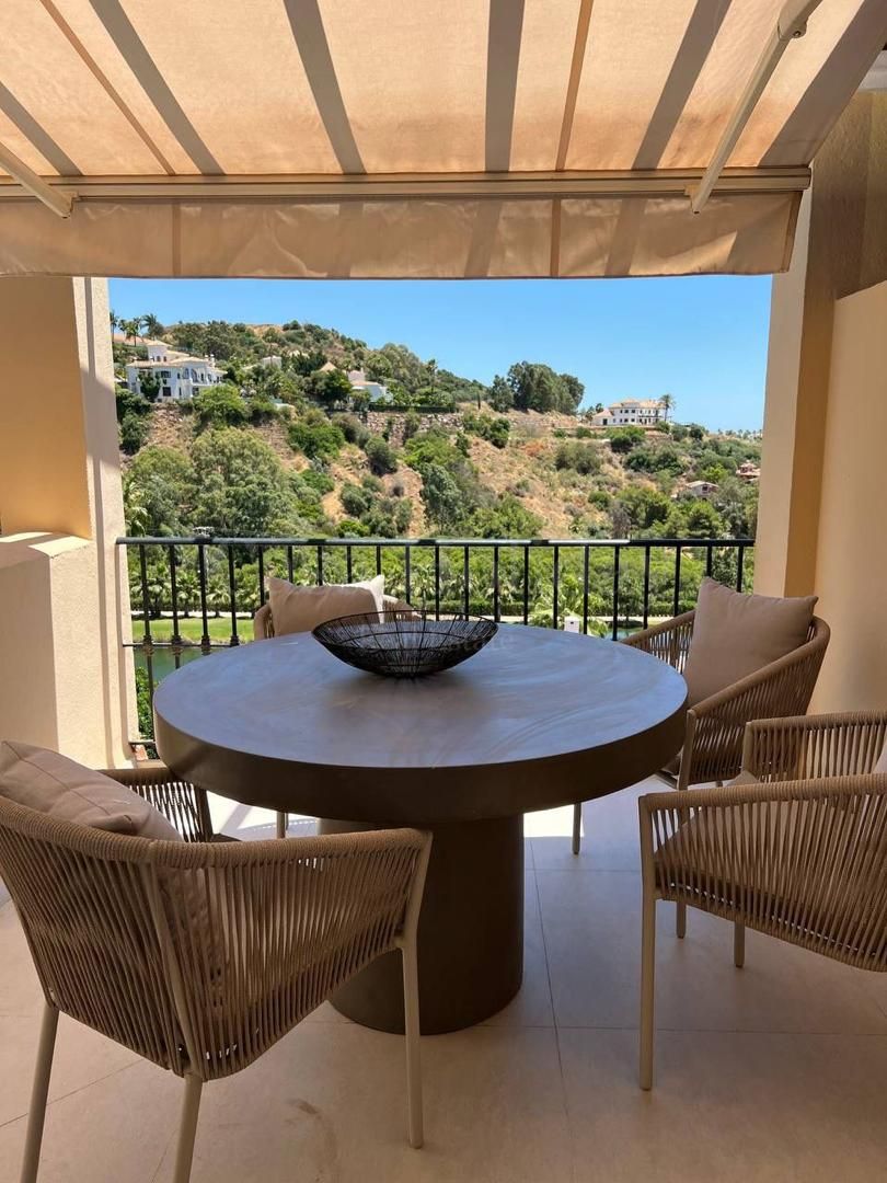 Apartment in La Quinta, Benahavis