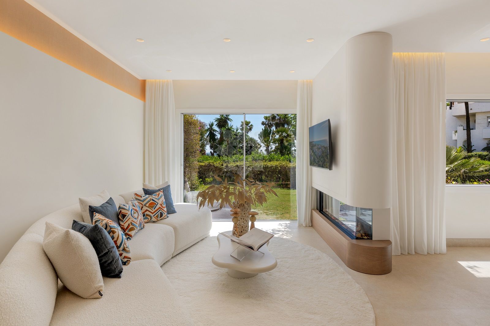 Ground Floor Apartment in Estepona East, Estepona