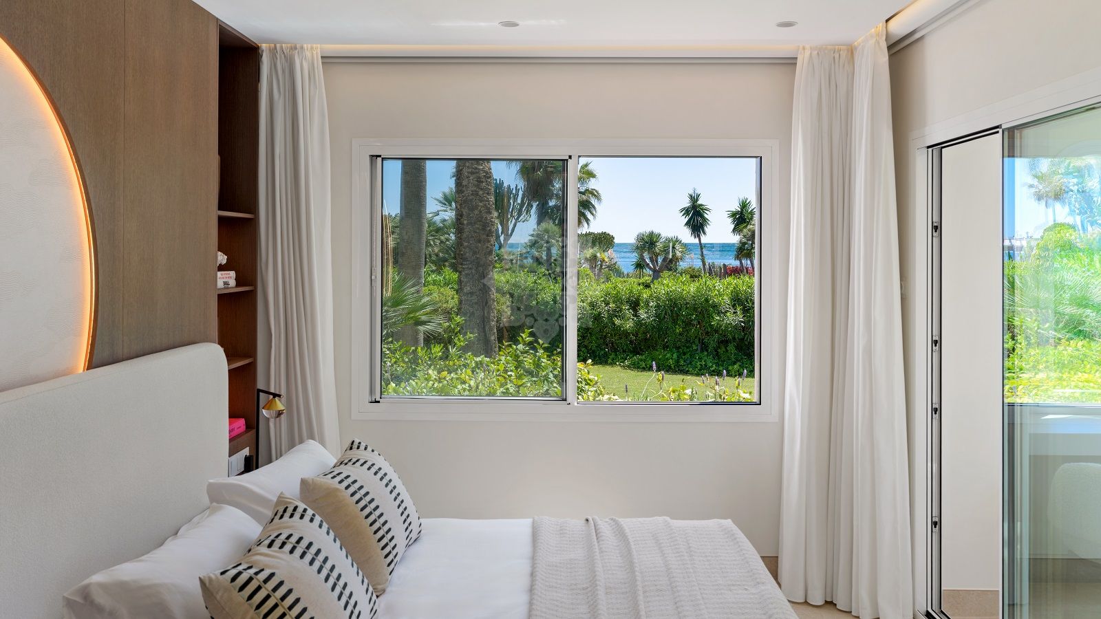 Ground Floor Apartment in Estepona East, Estepona