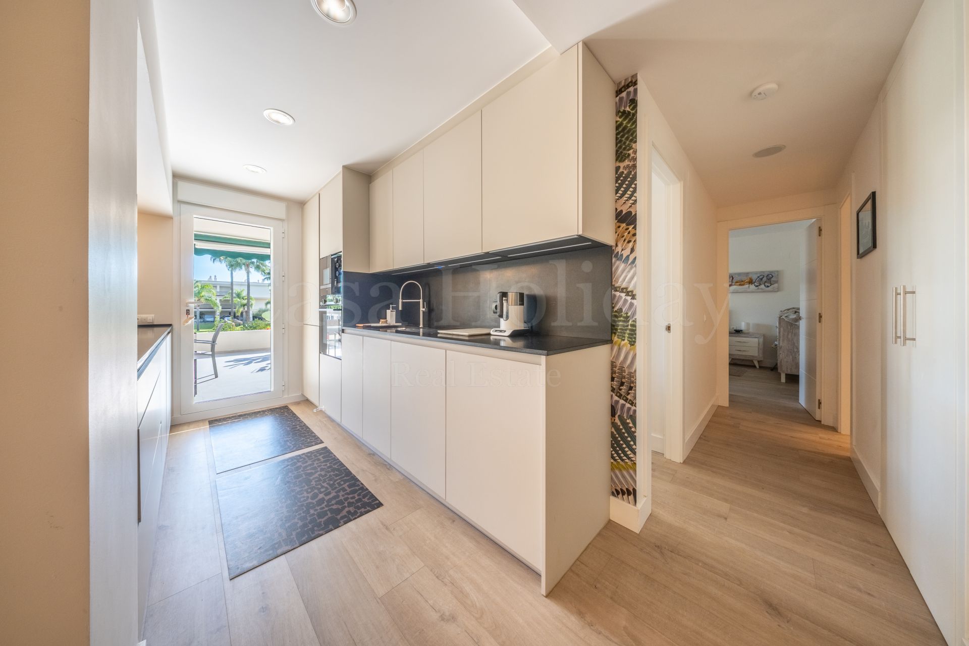 Apartamento Planta Baja en Lorcrimar, Marbella