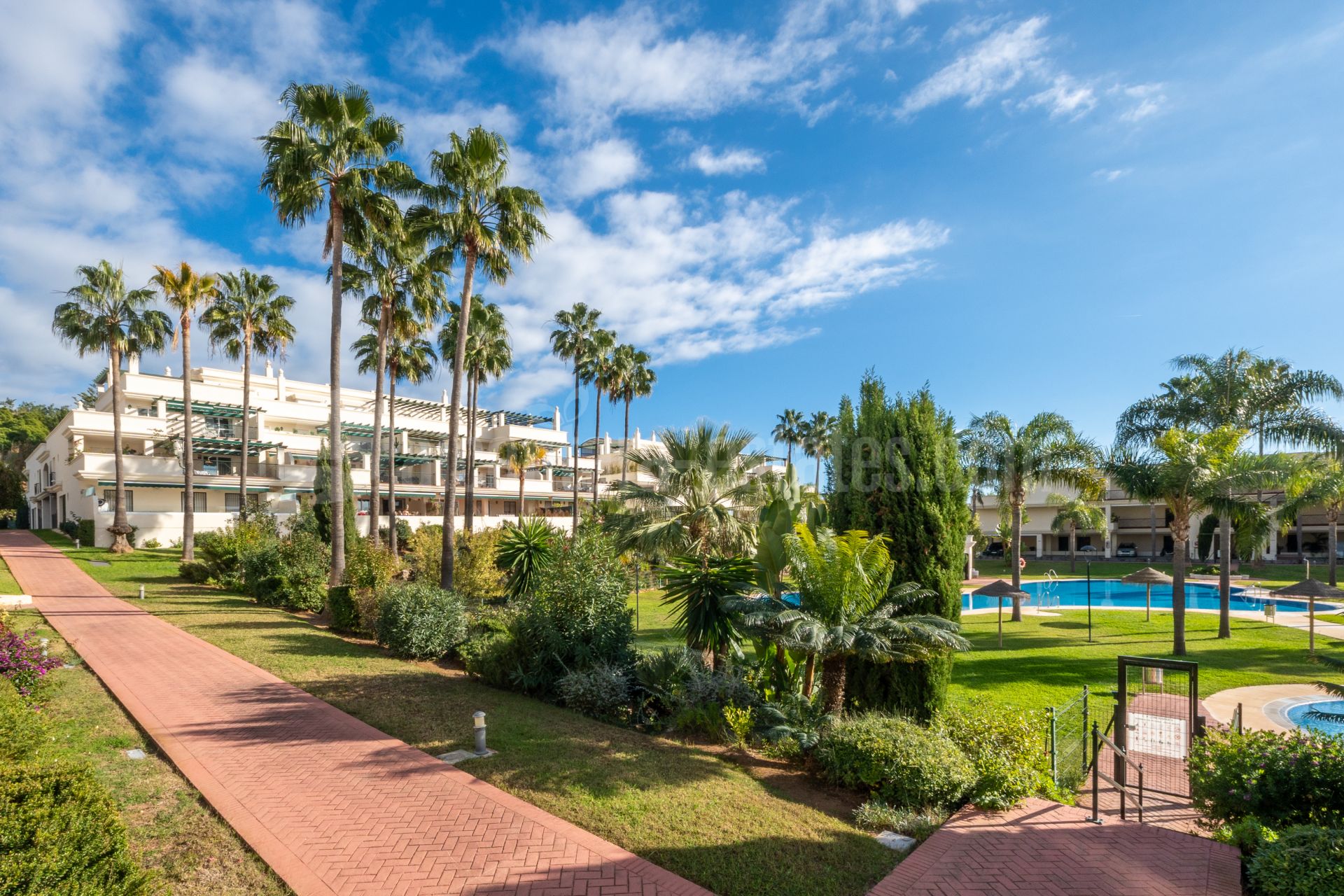 Ground Floor Apartment in Lorcrimar, Marbella