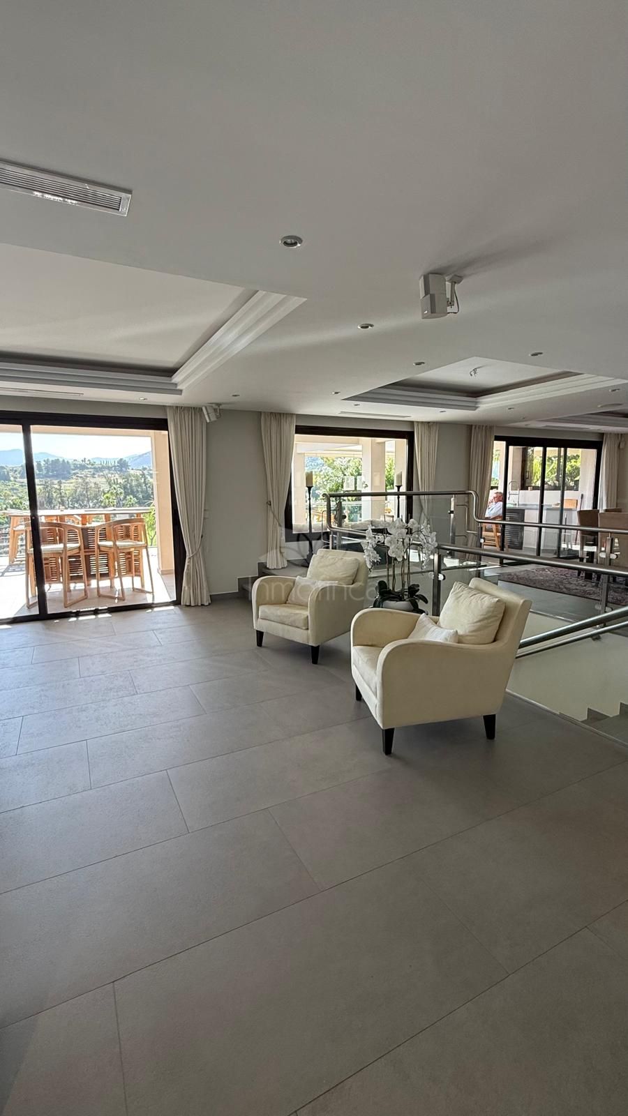 Villa in Los Naranjos, Marbella