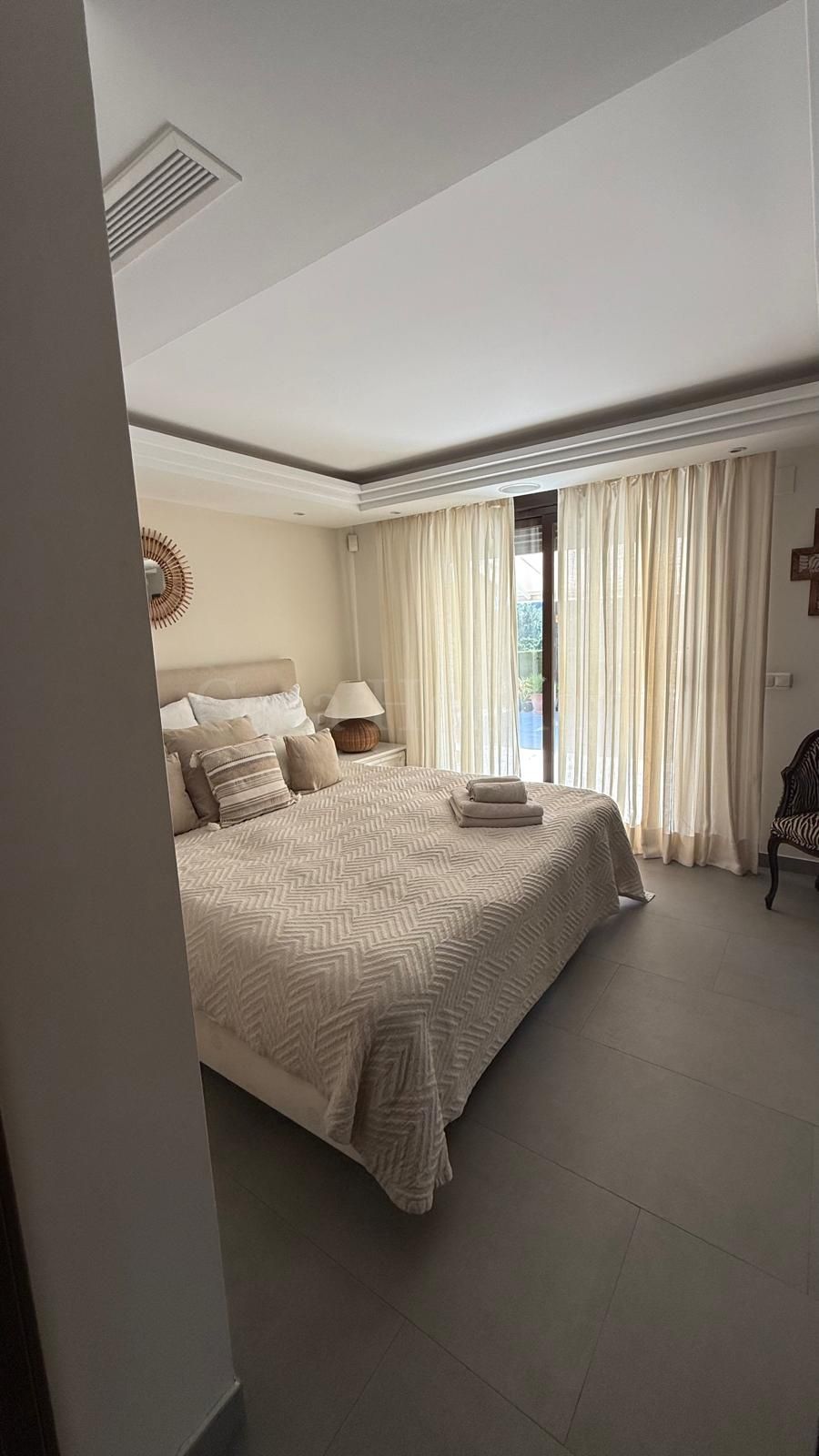 Villa in Los Naranjos, Marbella
