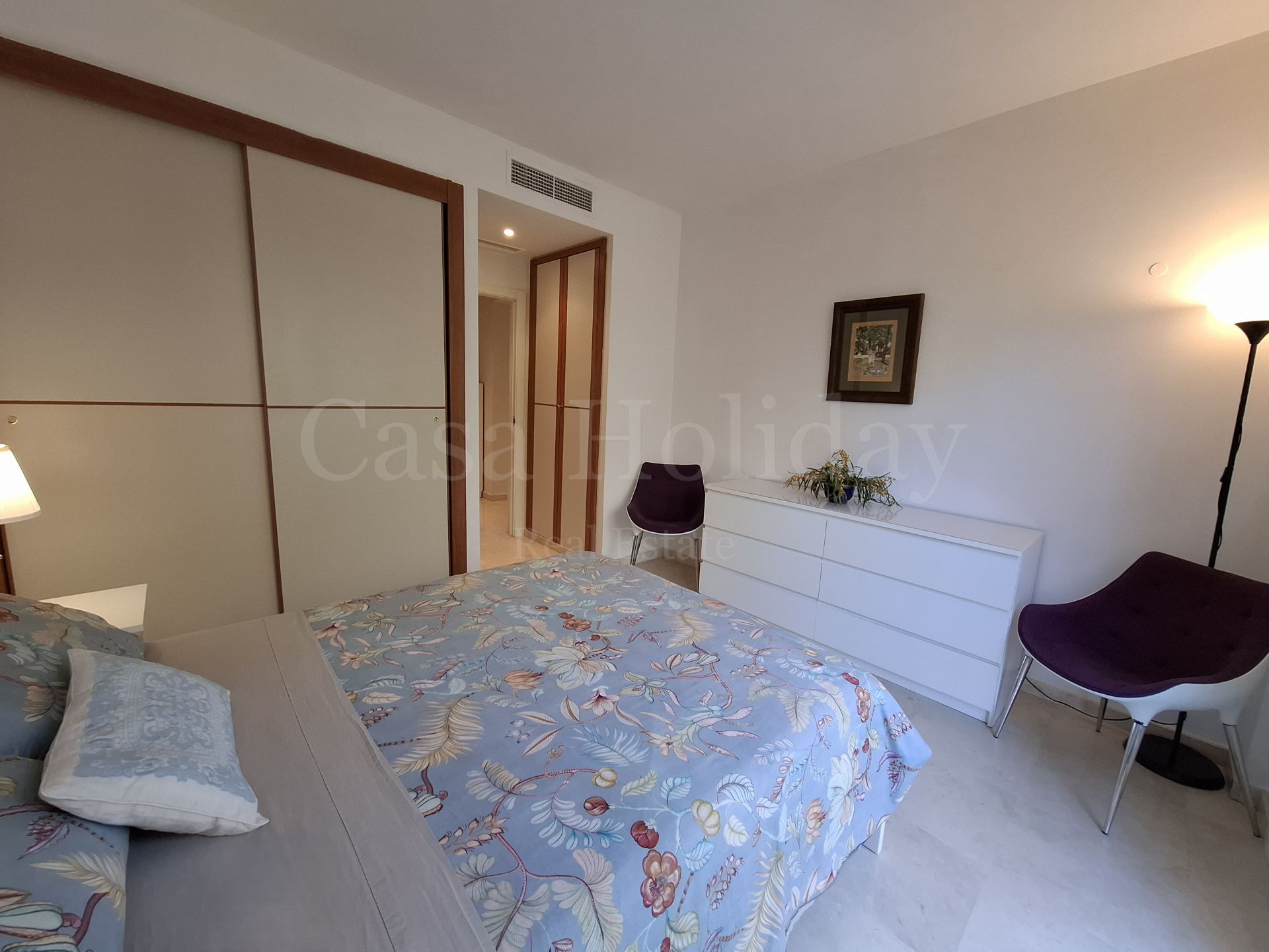 Apartamento en Altos de La Quinta, Benahavis