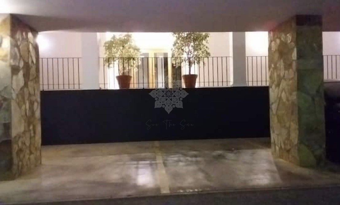 Apartamento en Altos de La Quinta, Benahavis