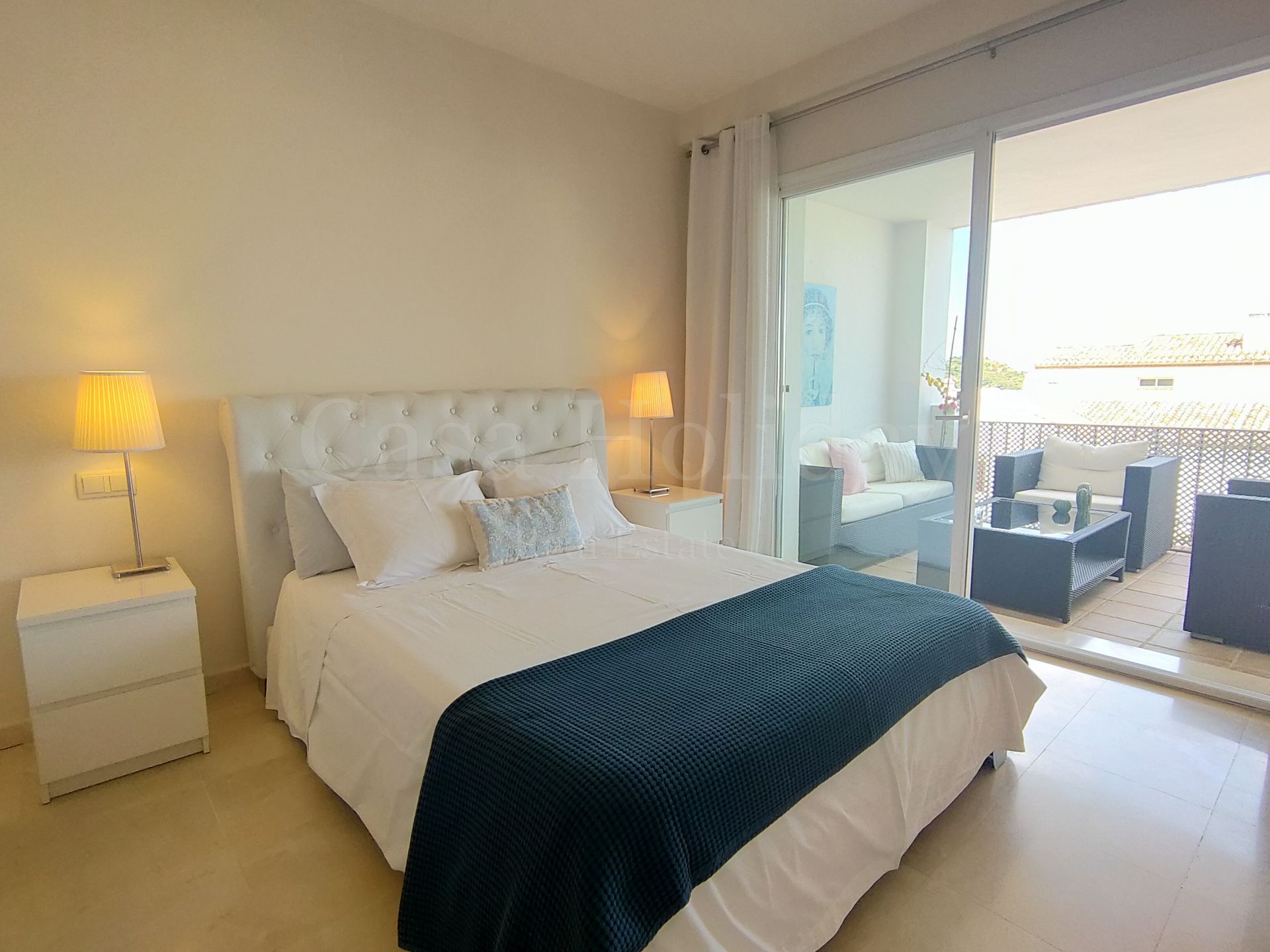 Apartamento en Altos de La Quinta, Benahavis