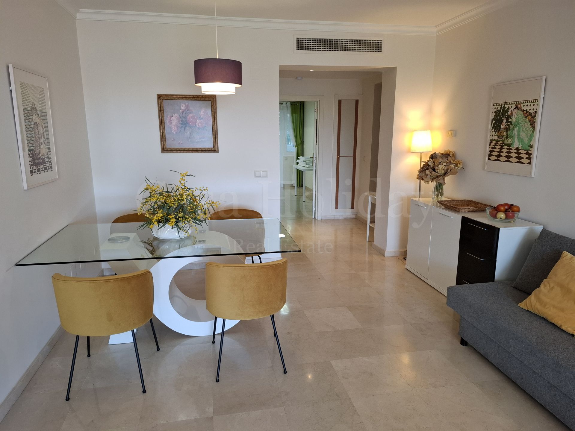 Apartamento en Altos de La Quinta, Benahavis