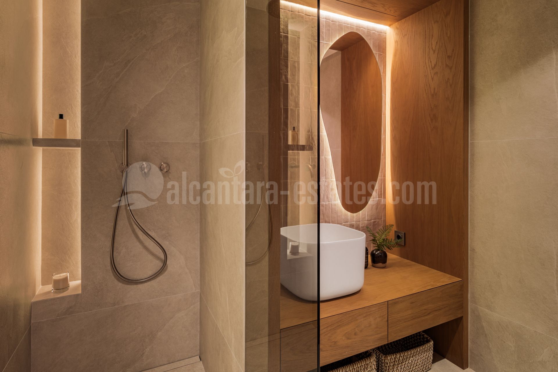 Town House in Altos de Aloha, Marbella