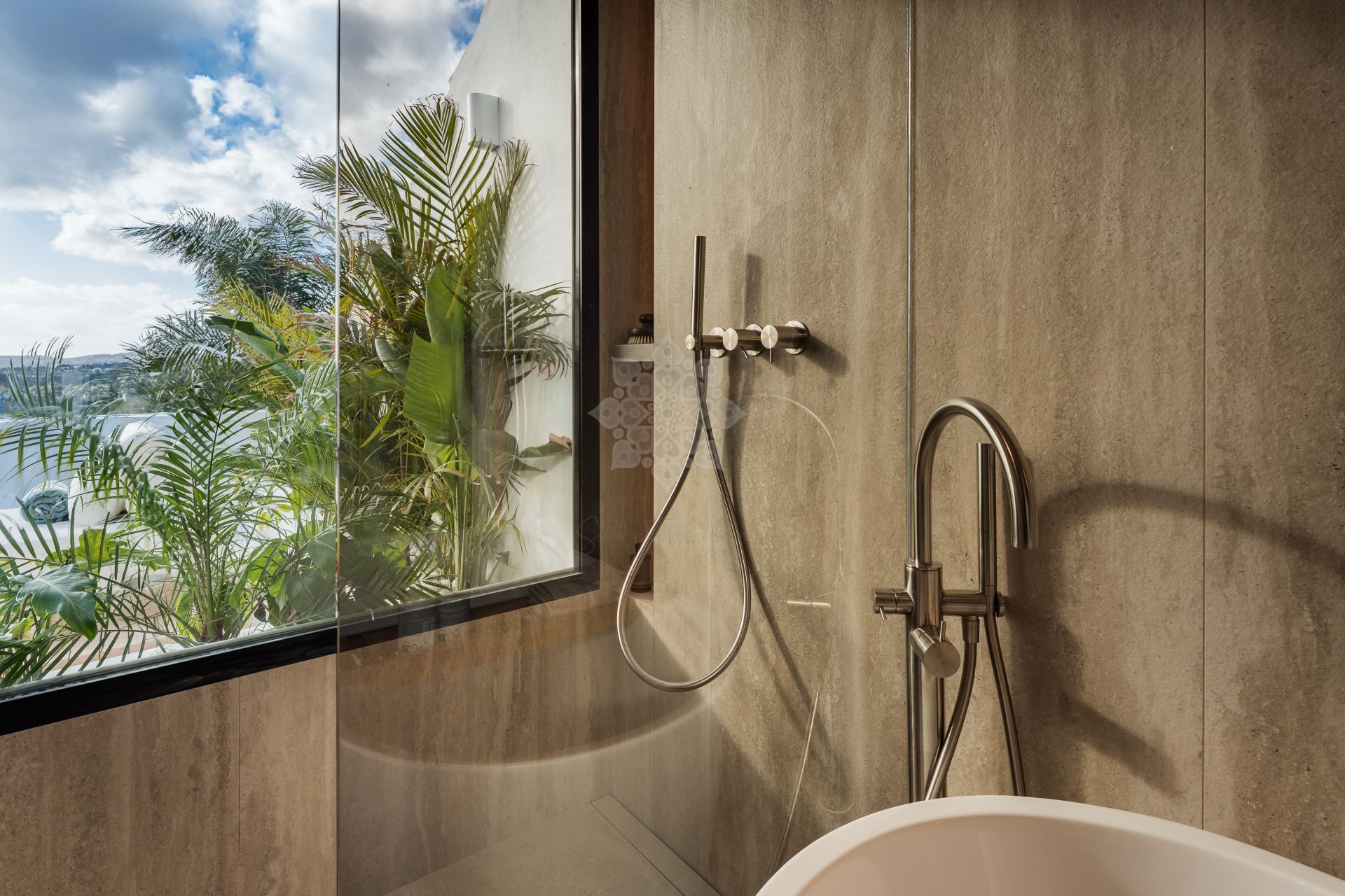 Town House in Altos de Aloha, Marbella