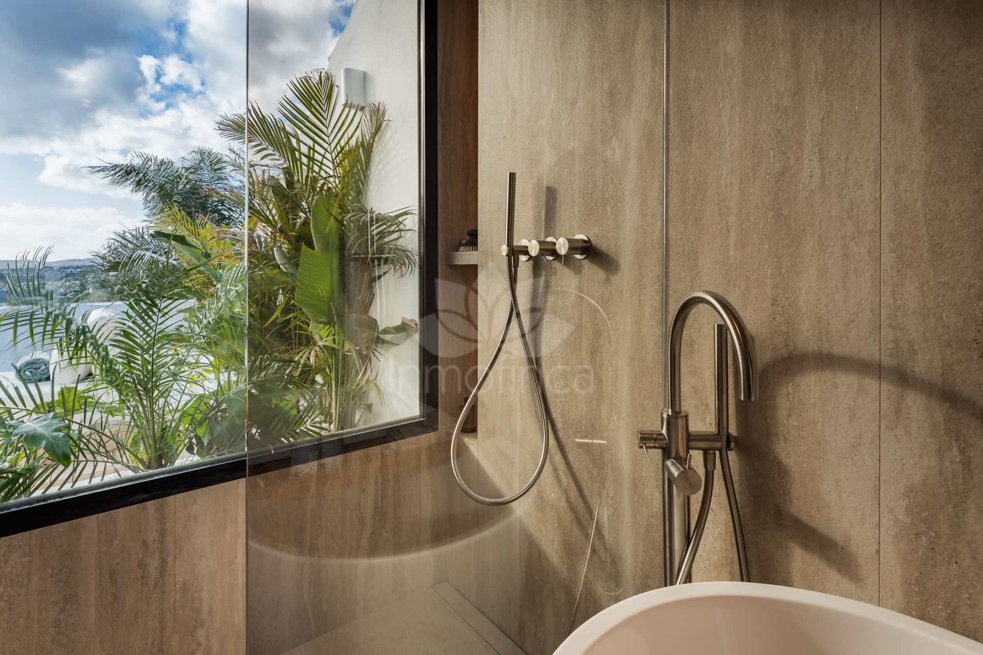 Town House in Altos de Aloha, Marbella