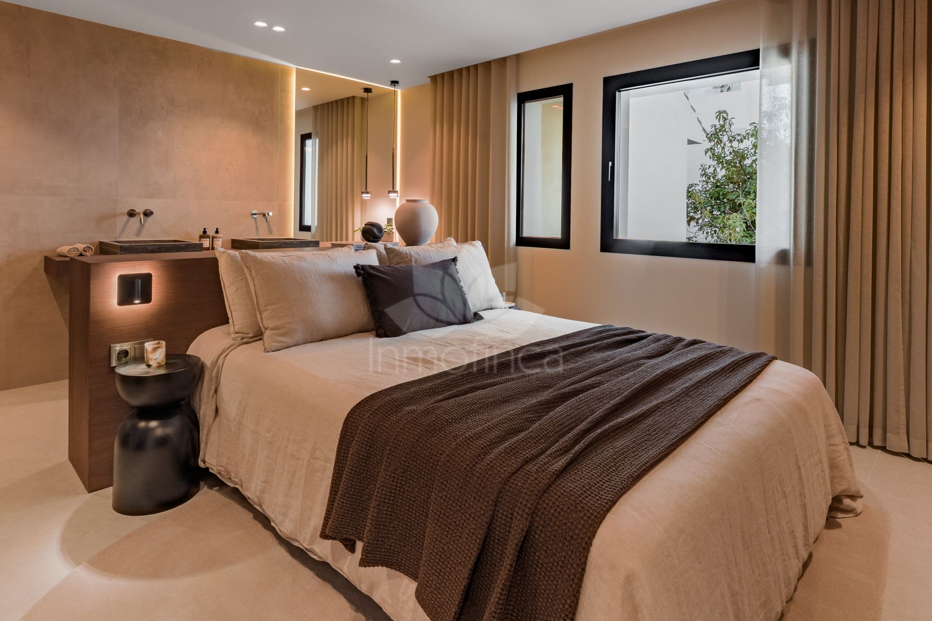 Town House in Altos de Aloha, Marbella