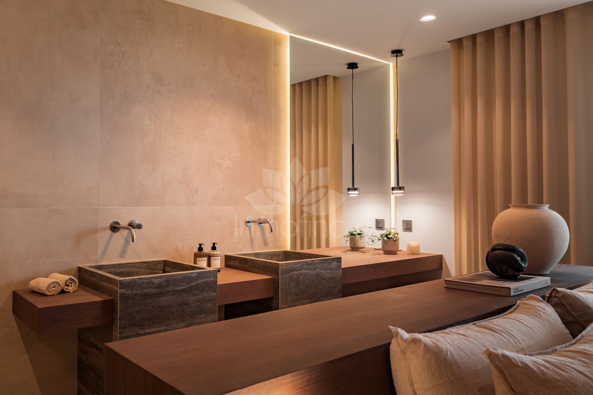 Town House in Altos de Aloha, Marbella