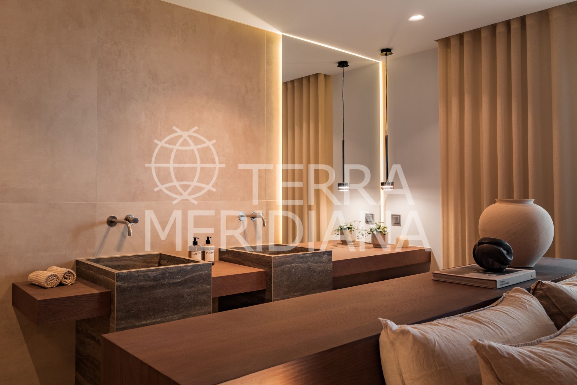 Town House in Altos de Aloha, Marbella