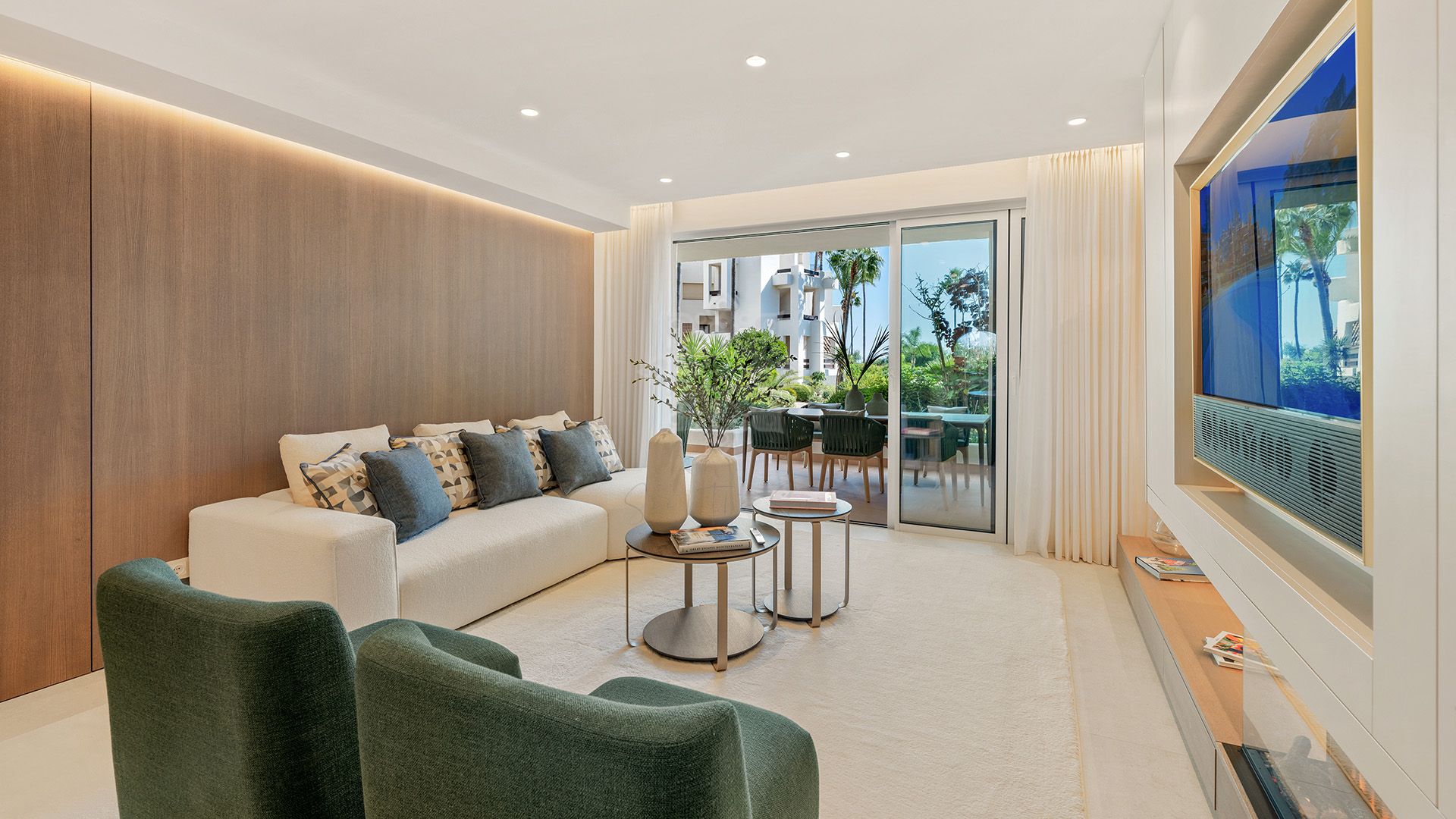 Apartament na parterze w New Golden Mile, Estepona