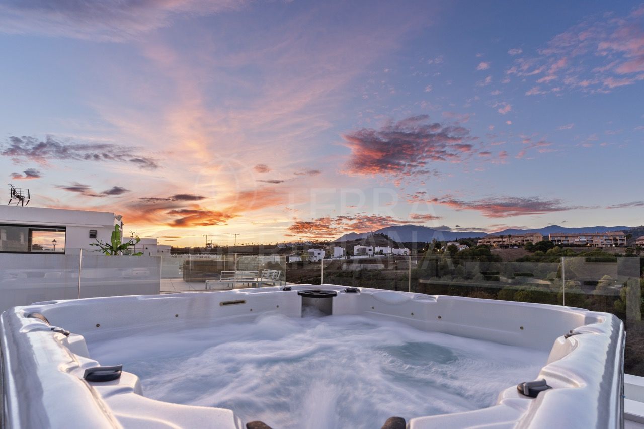 House in La Resina Golf, Estepona