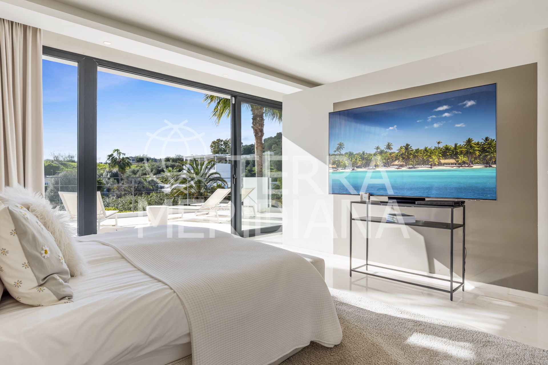 Villa in Los Olivos, Marbella