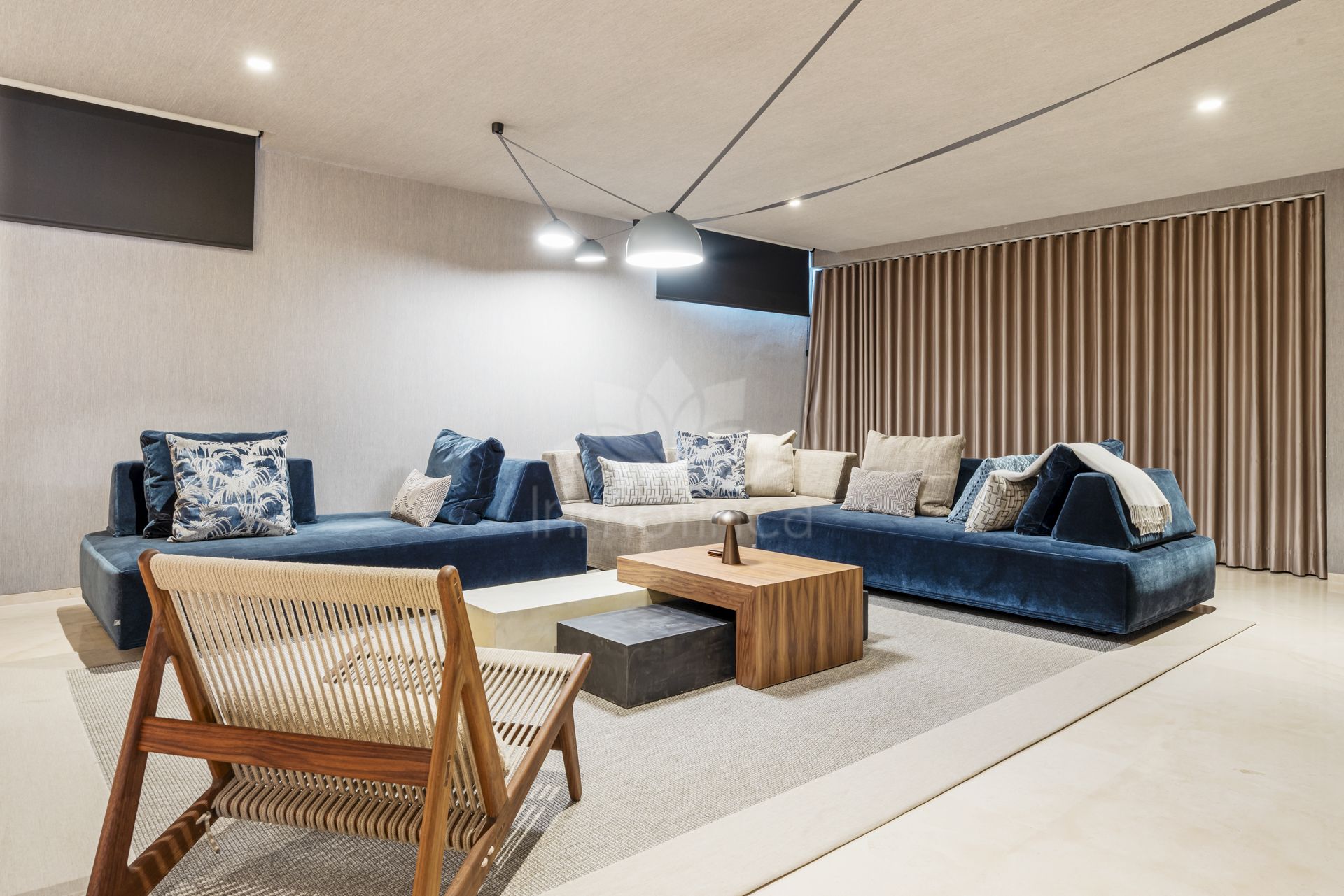 Villa in Los Olivos, Marbella