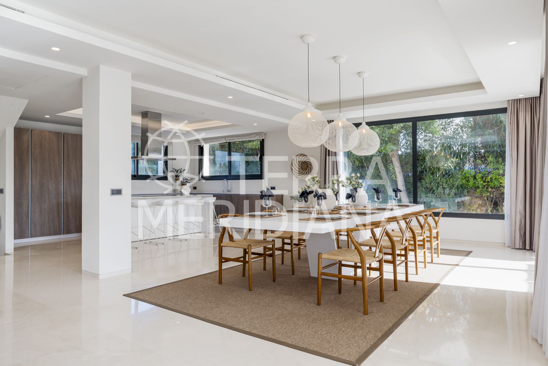 Villa in Los Olivos, Marbella