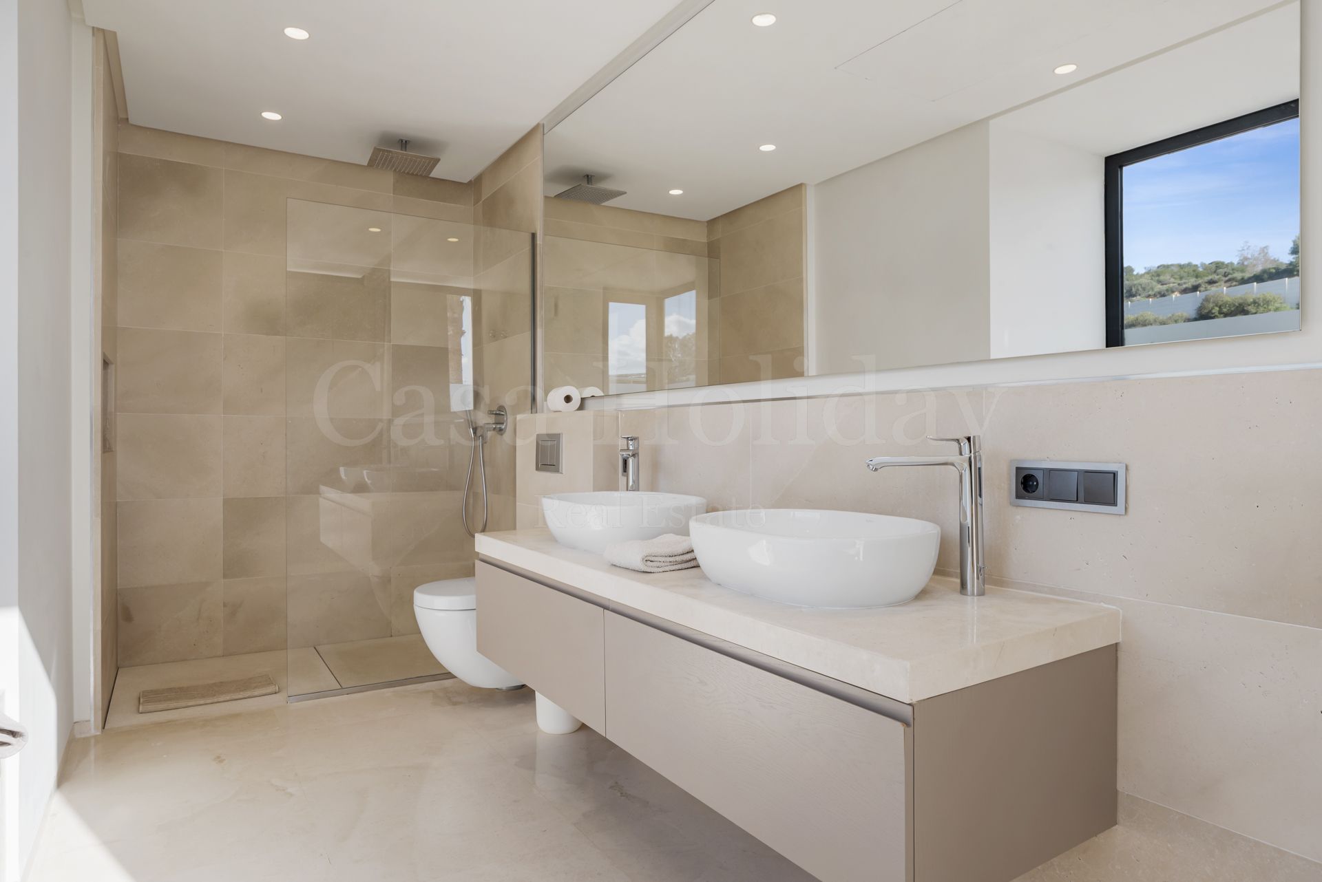 Villa en Los Olivos, Marbella